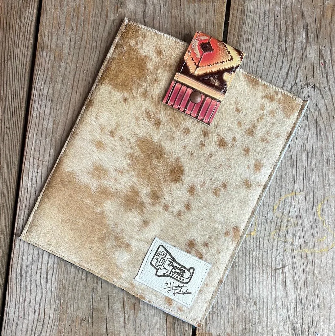 13'' Tablet Sleeve - Longhorn w/ Summit Fire