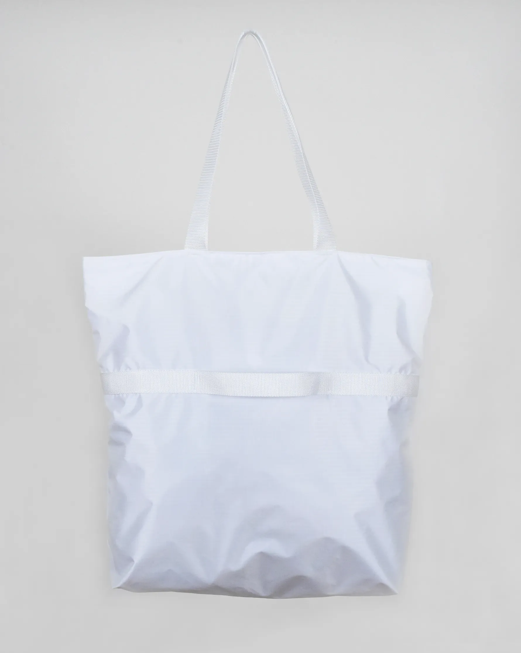 8.6.4 Design 2-way Nylon Tote White