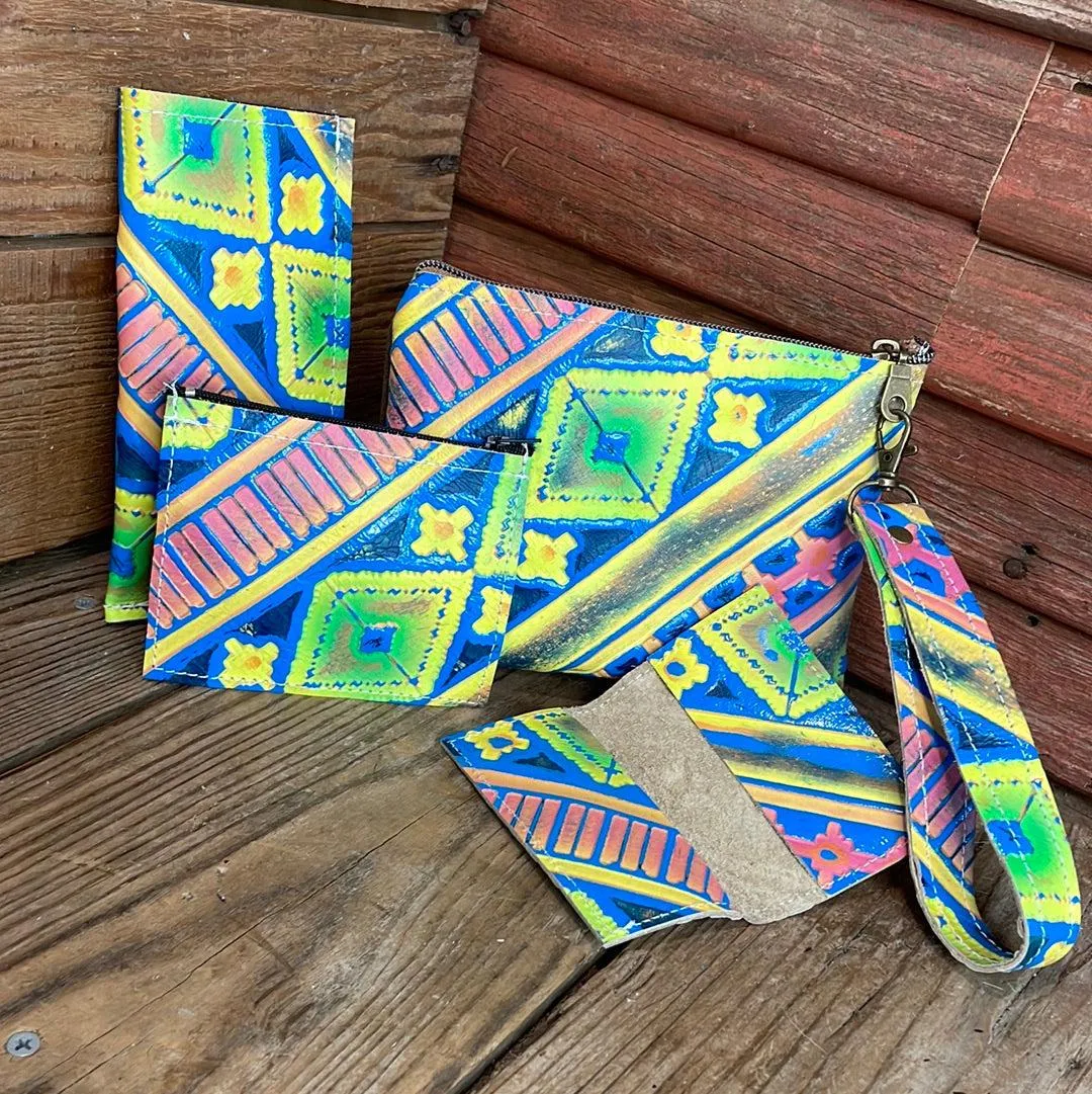 Accessory Set -  w/ Neon Trip Navajo