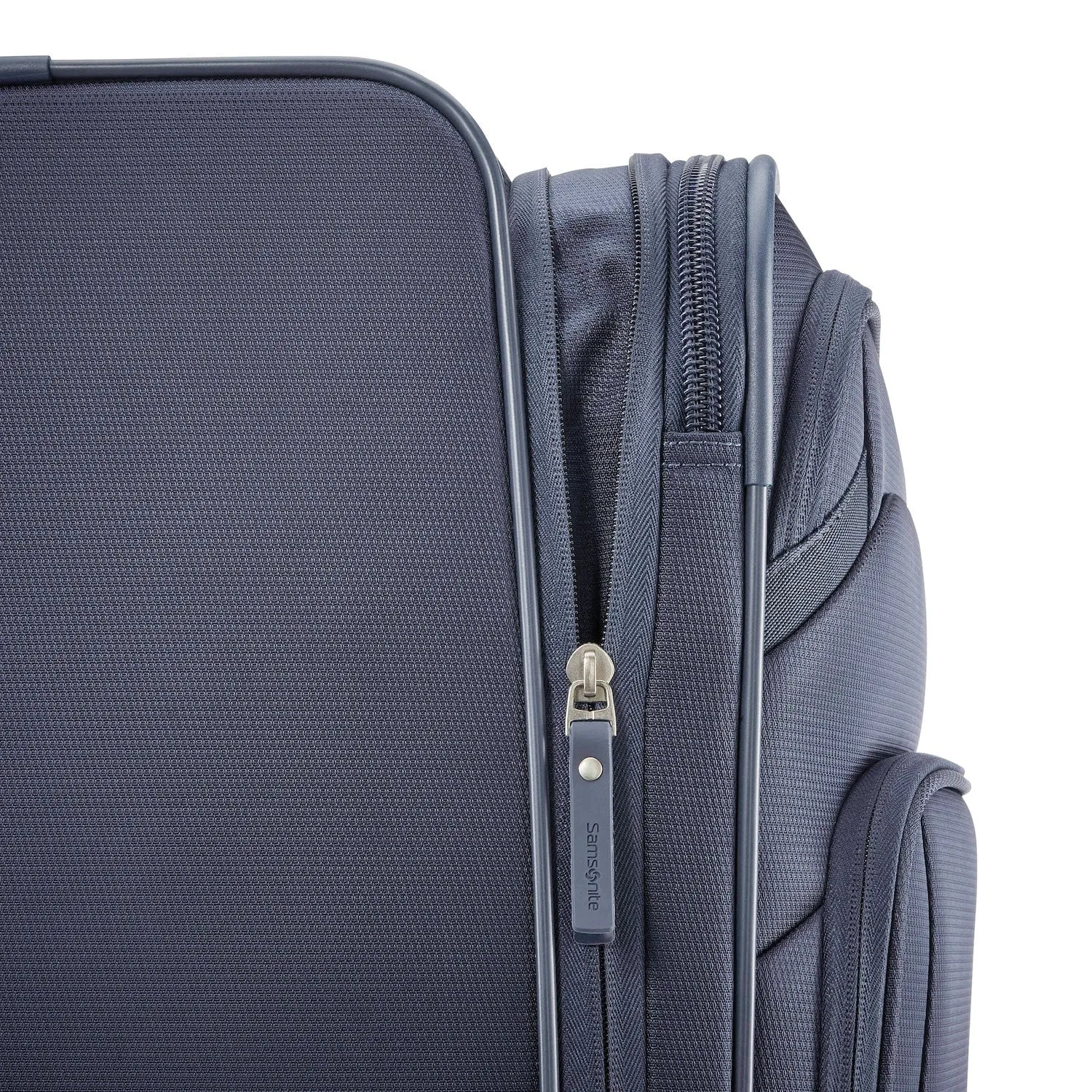 Ascentra Spinner Large Expandable