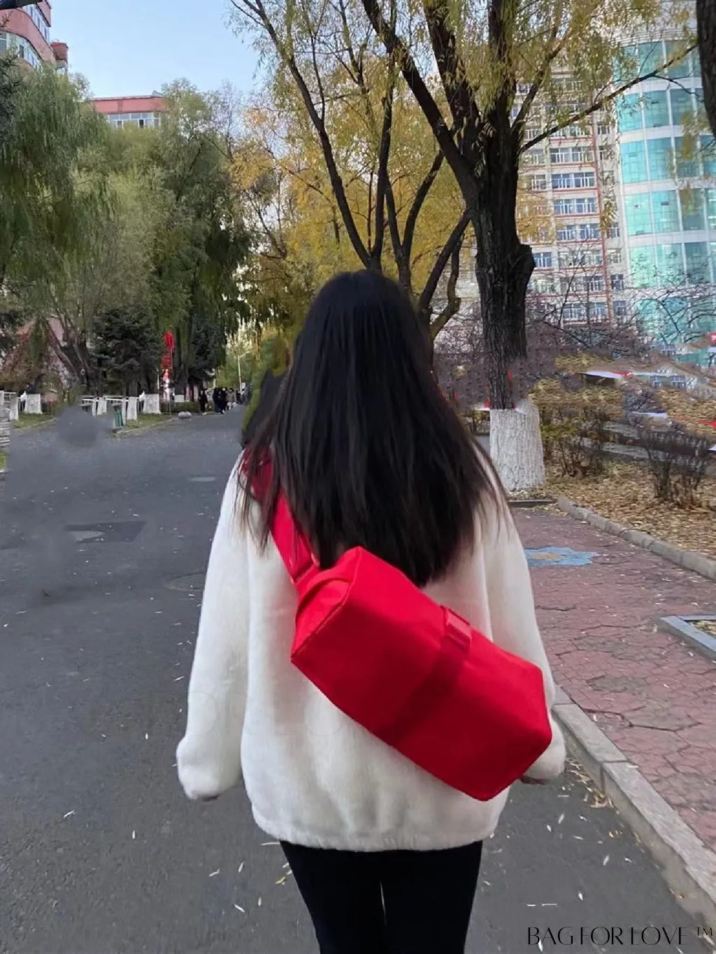 BagForLove - Spacious and Durable Nylon Crossbody Bag for Casual Sports and Travel