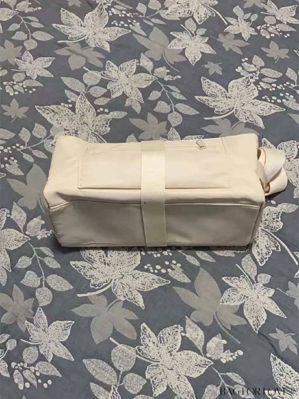 BagForLove - Spacious and Durable Nylon Crossbody Bag for Casual Sports and Travel