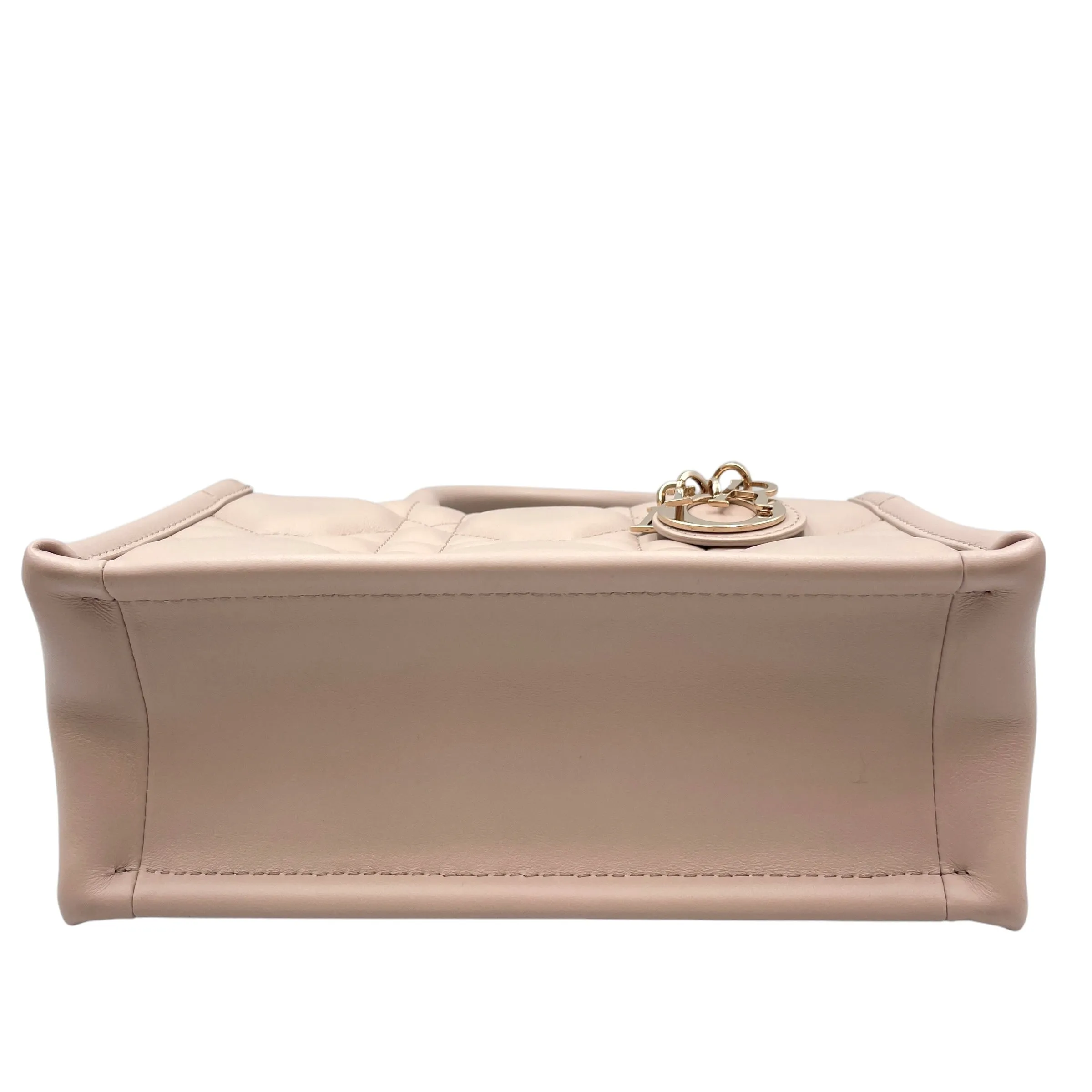 Book Tote Mini Beige in Macrocannage calf, Gold hardware