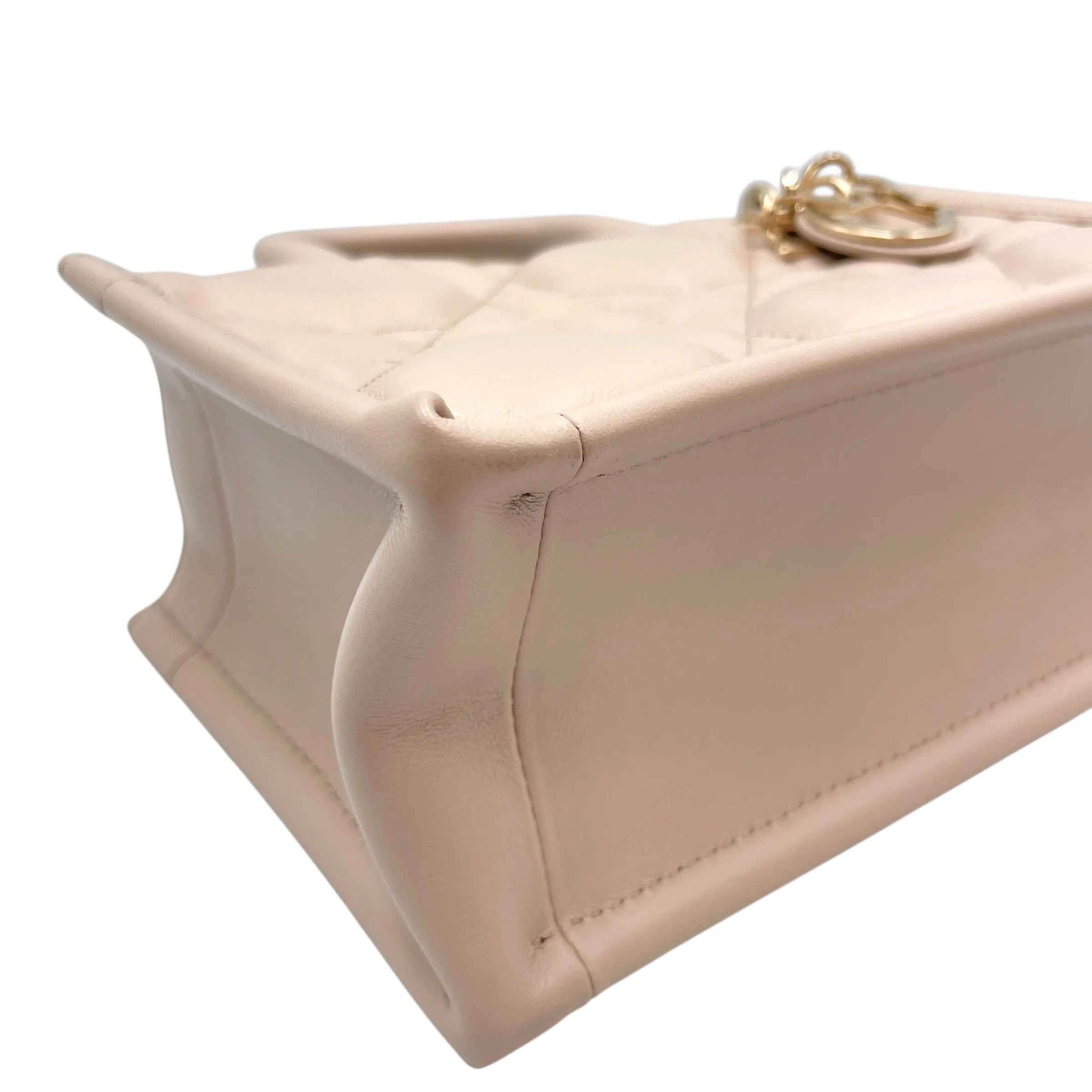 Book Tote Mini Beige in Macrocannage calf, Gold hardware