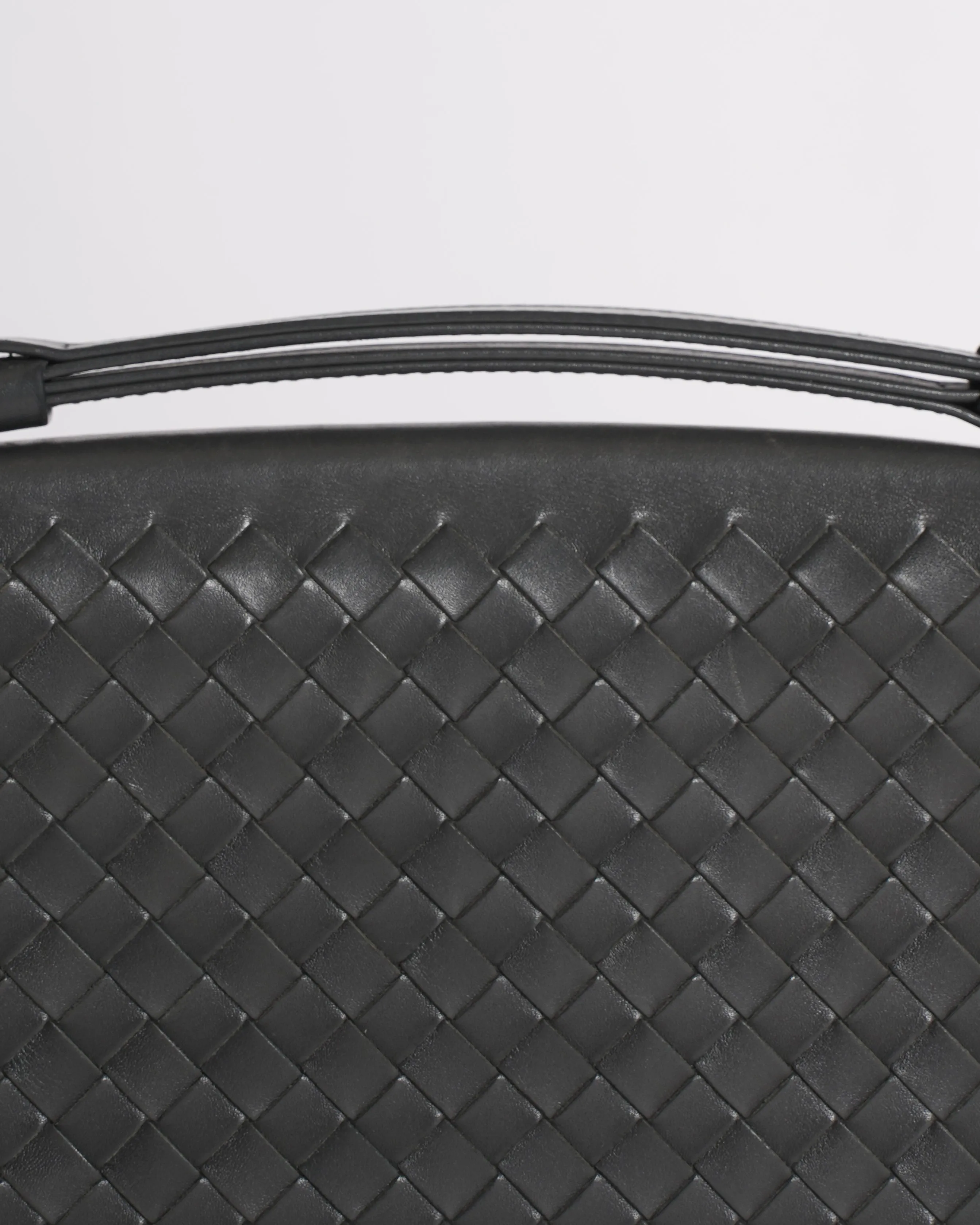 Bottega Veneta Intrecciato Leather Zippy Travel Organiser
