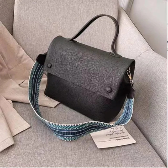 Casual Large Capacity Buckets Bag Designer Cover Shoulder Bag Luxury Matte Pu Handbags Wide Striped Strap Crossbody Bag Purses