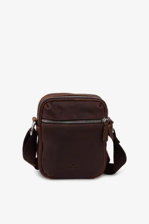 Catania messenger Alfie Dark brown