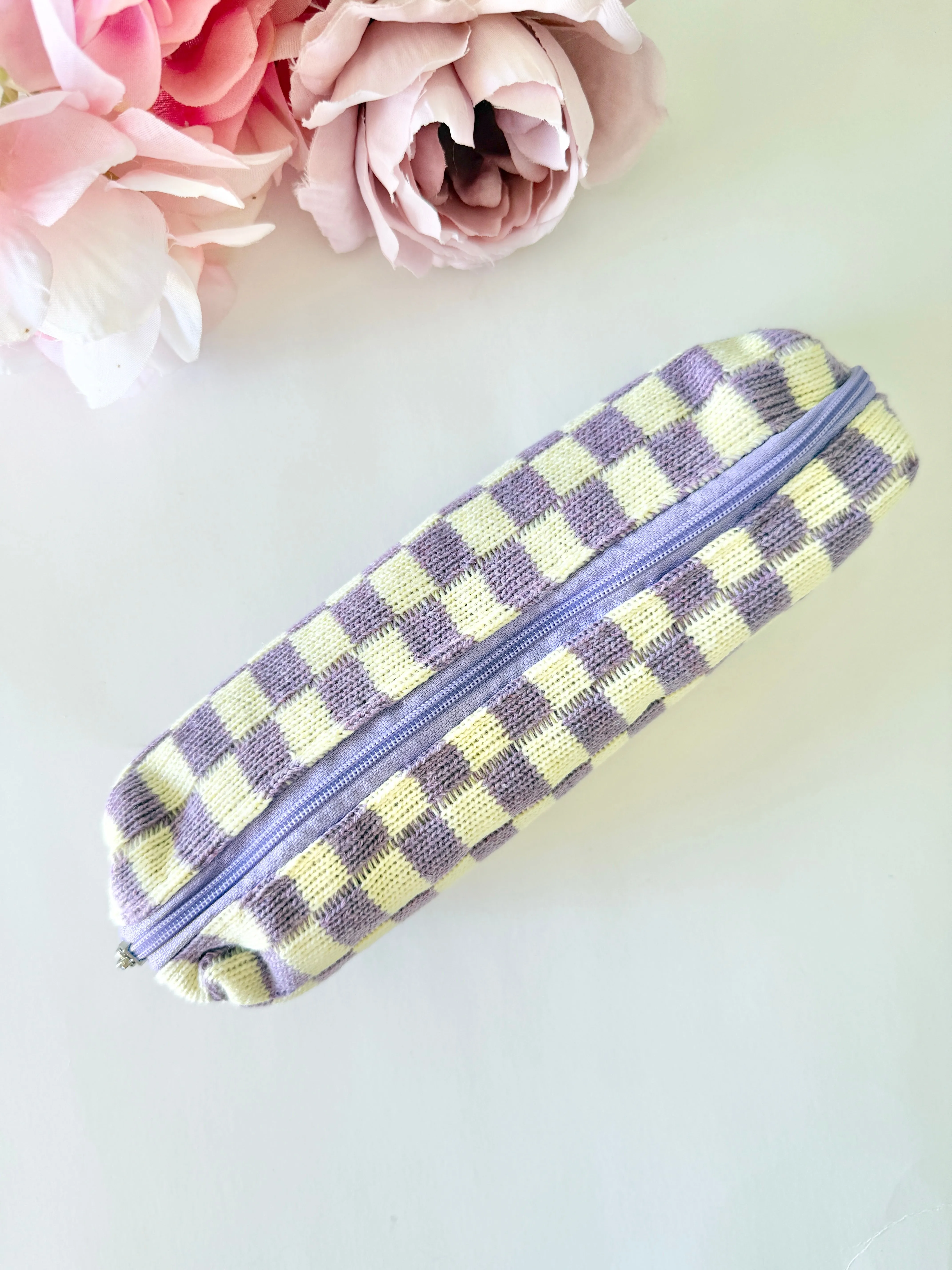Checkered Pouch Knitted Pencil case