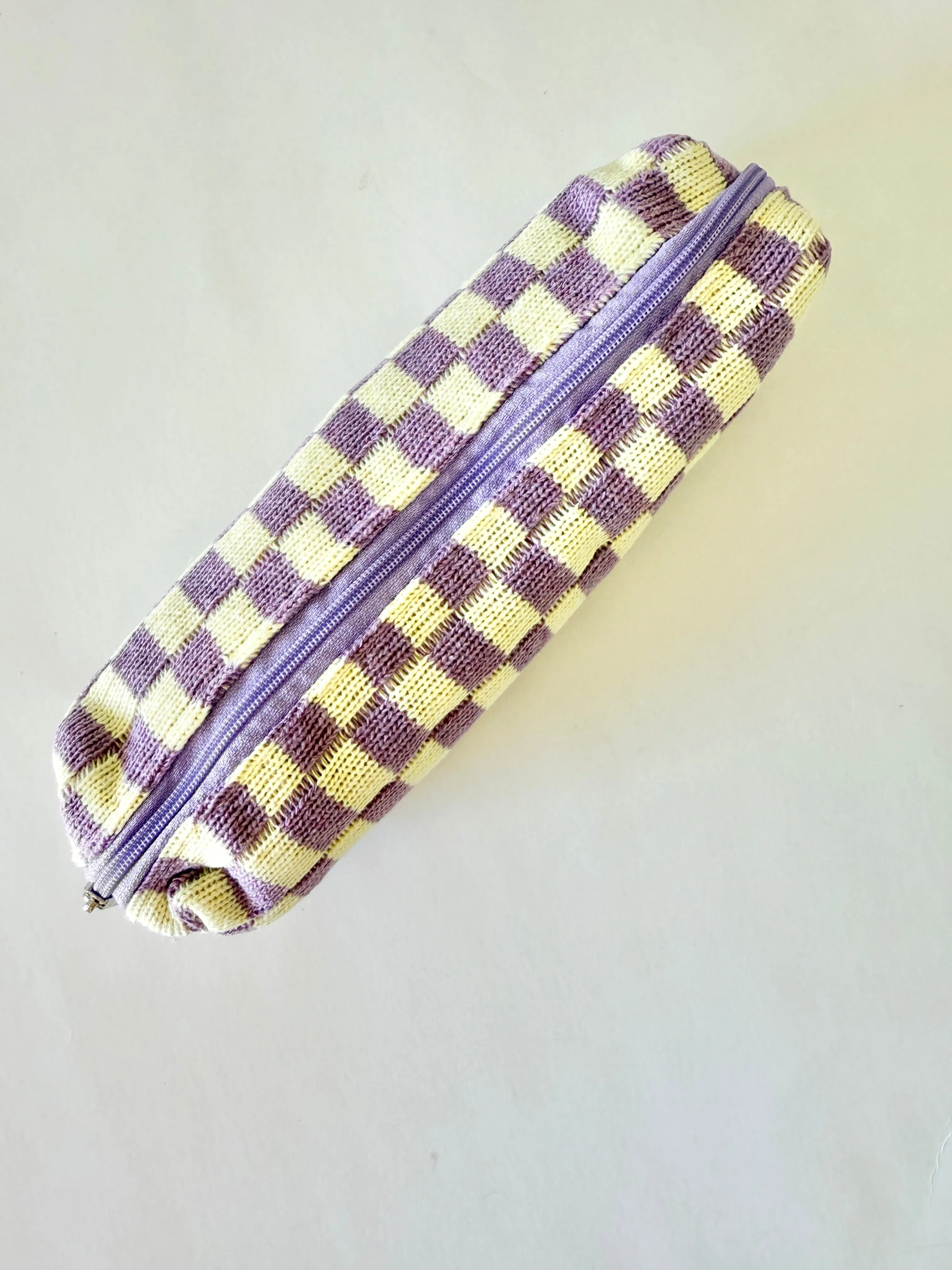 Checkered Pouch Knitted Pencil case