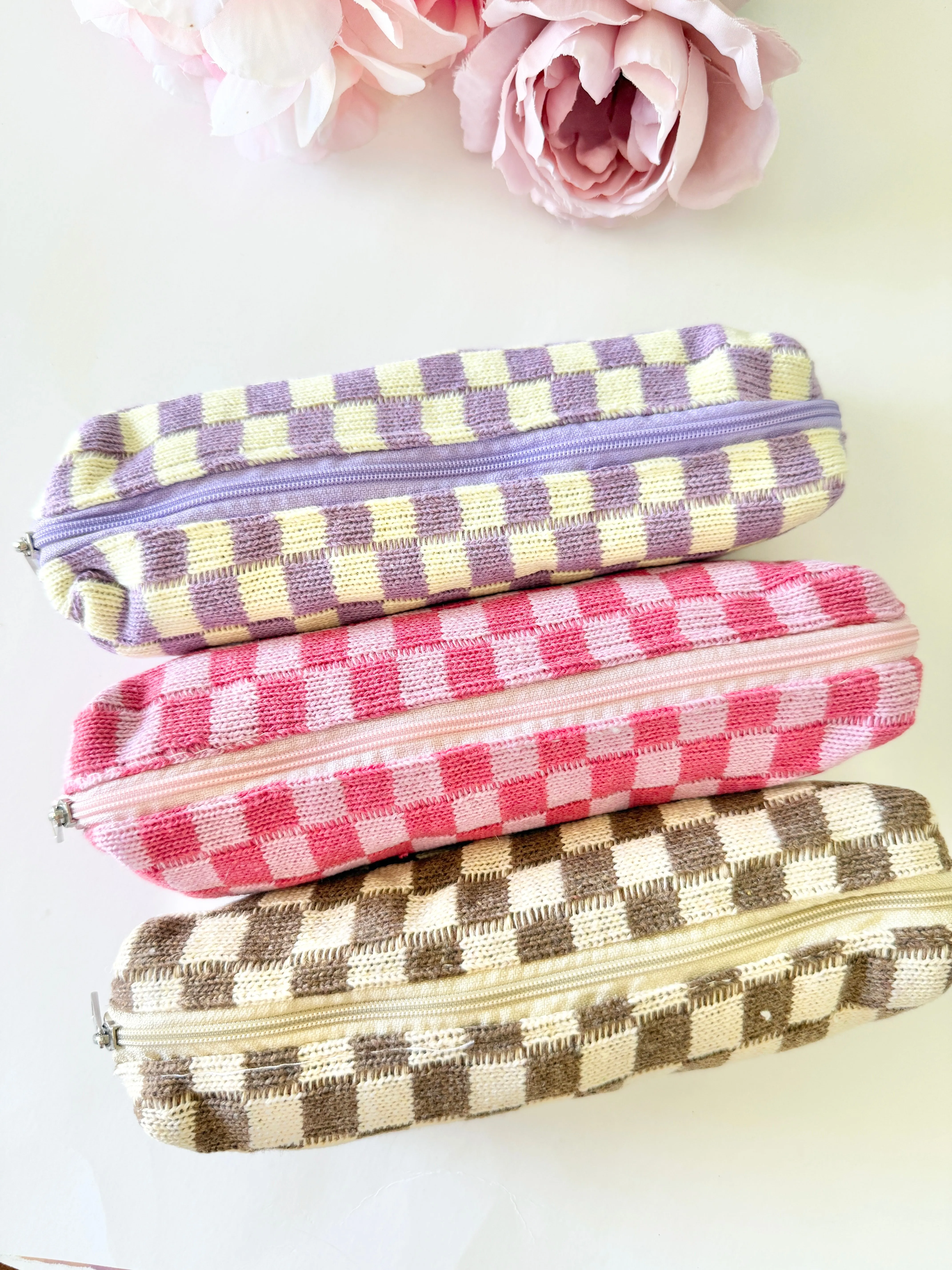 Checkered Pouch Knitted Pencil case
