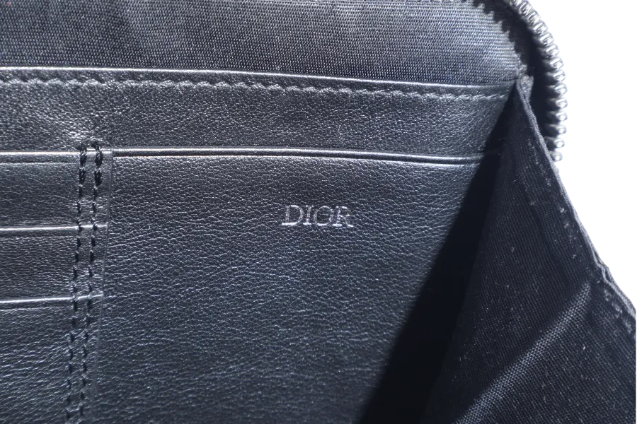 CHRISTIAN DIOR GRAINED BLACK CALFSKIN ICON ZIPPED POUCH WITH STRAPS NO DUST COVER
