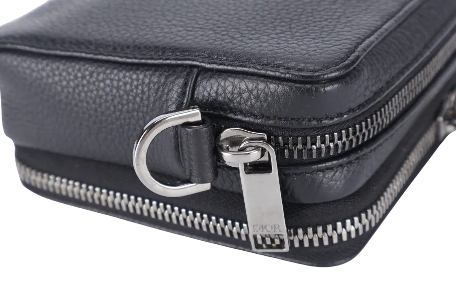 CHRISTIAN DIOR GRAINED BLACK CALFSKIN ICON ZIPPED POUCH WITH STRAPS NO DUST COVER