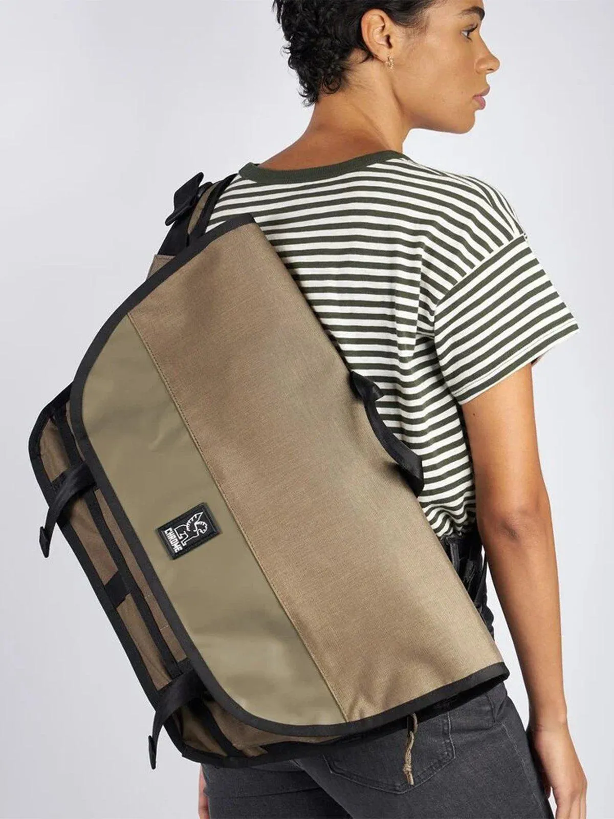 Chrome Industries Buran III Messenger Bag Black