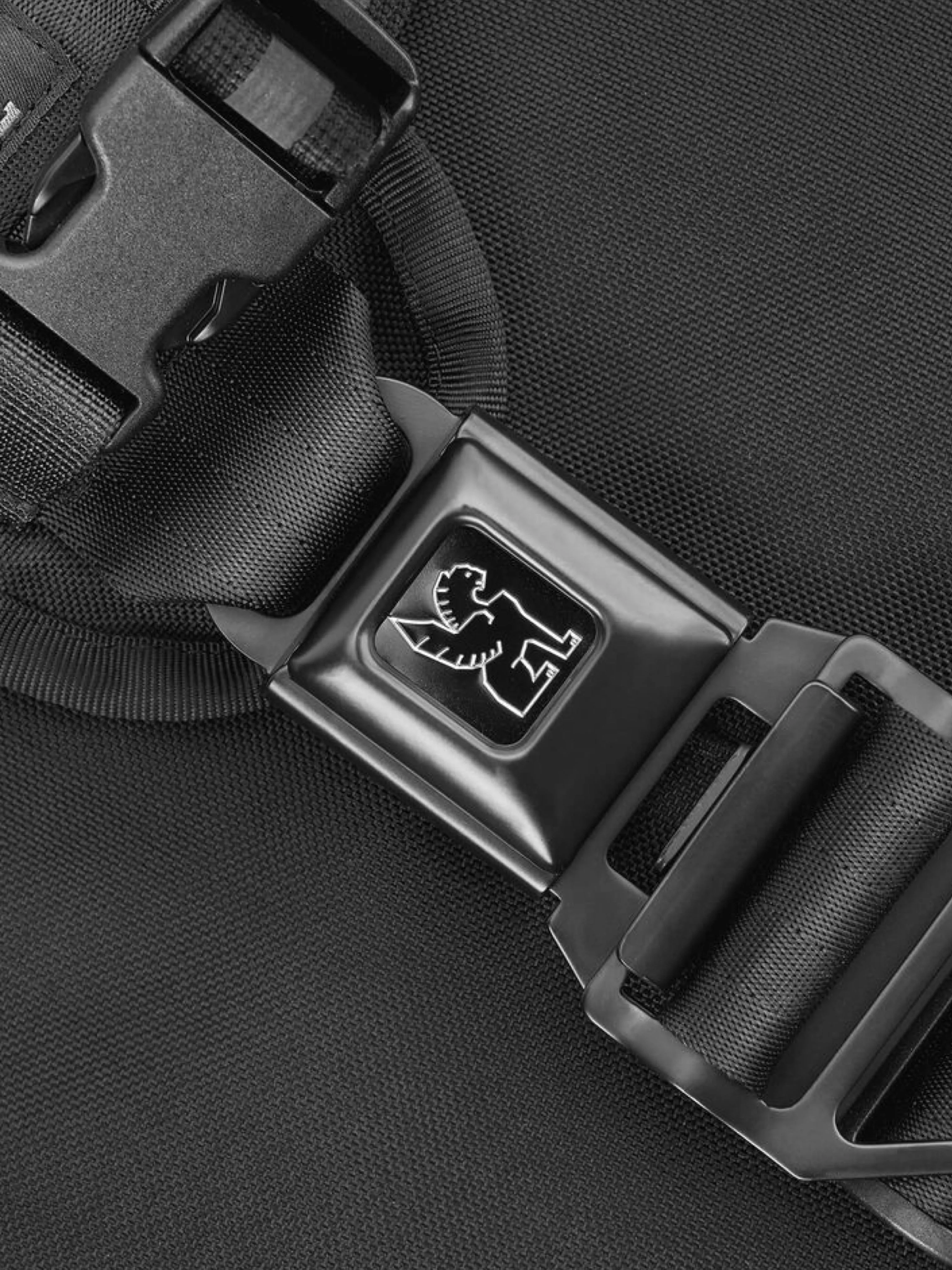 Chrome Industries Mini Metro Messenger Bag Navy Tritone
