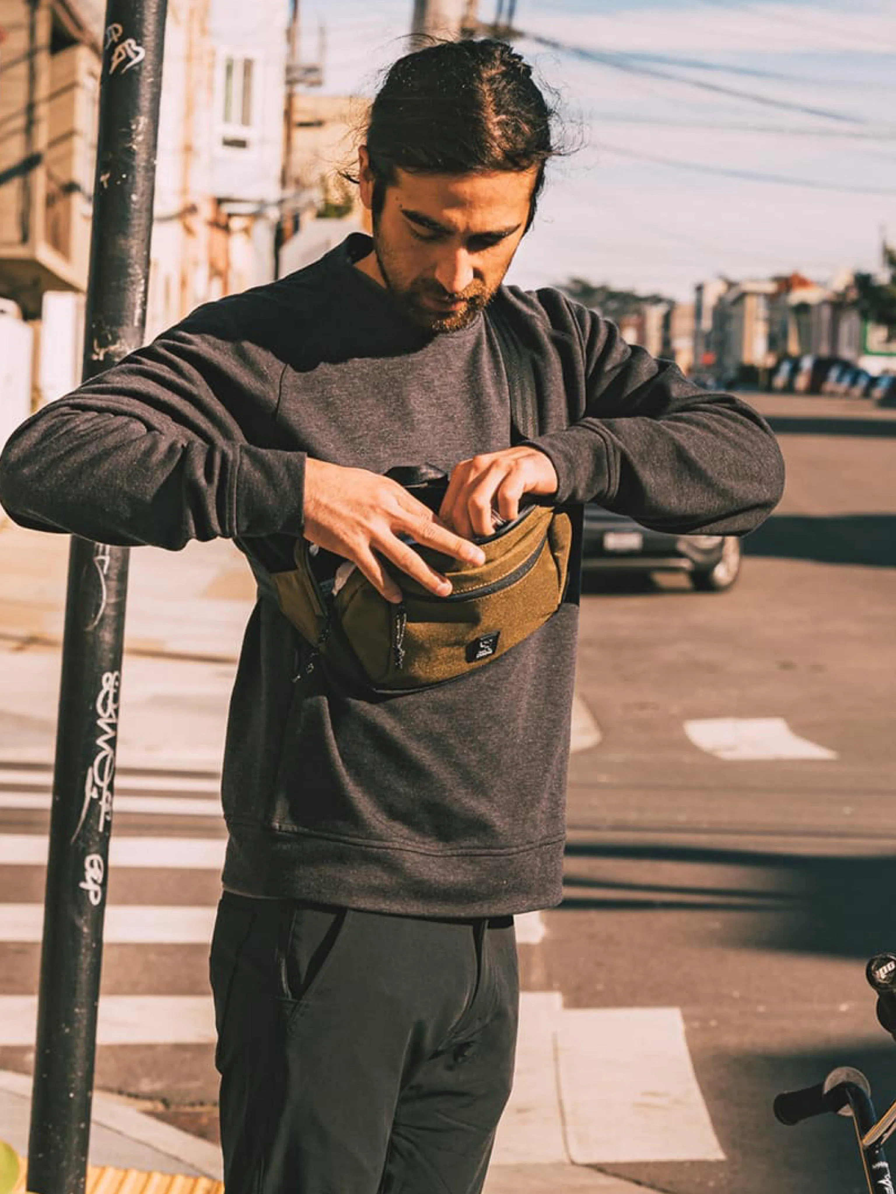 Chrome Industries Ziptop Waistpack Black