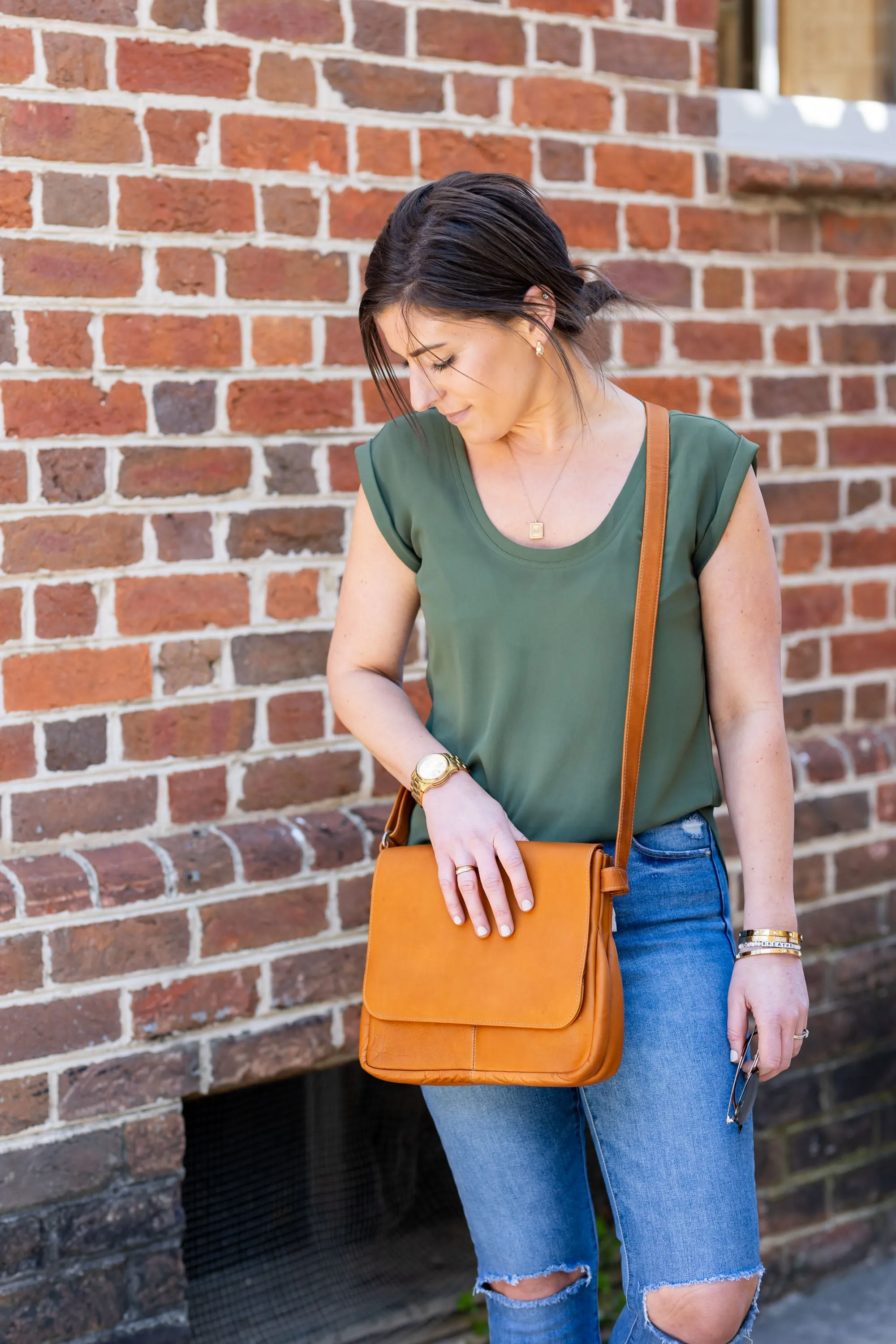 Conte | Messenger Style Bag