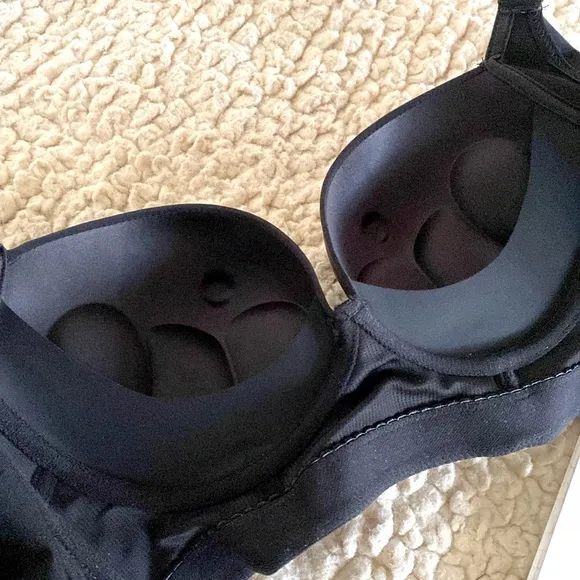 Deep Cup Fashion 42B Black Push Up Hidden Underwire Support Lift Seamless Bra