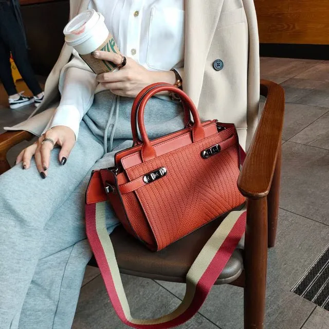 Female Shoulder Handbag Trapeze Bag