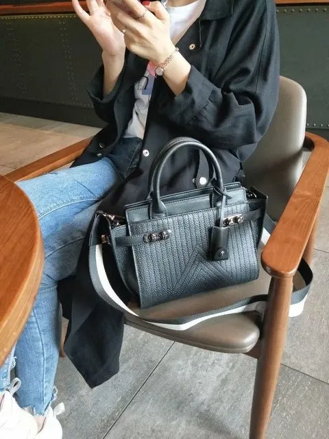 Female Shoulder Handbag Trapeze Bag