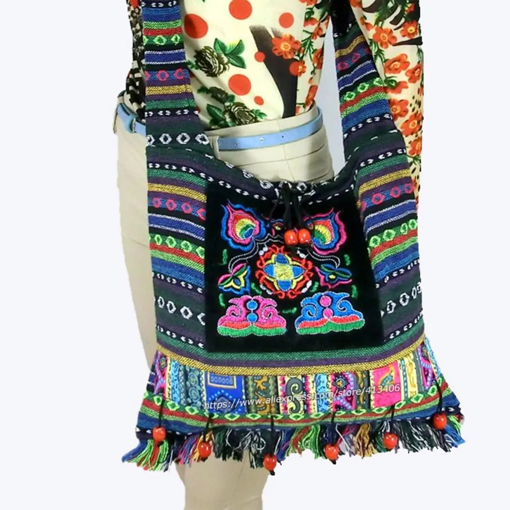 Free shipping Vintage Hmong Tribal Ethnic Thai Indian Boho shoulder bag message bag linen handmade embroidery Tapestry SYS-083F