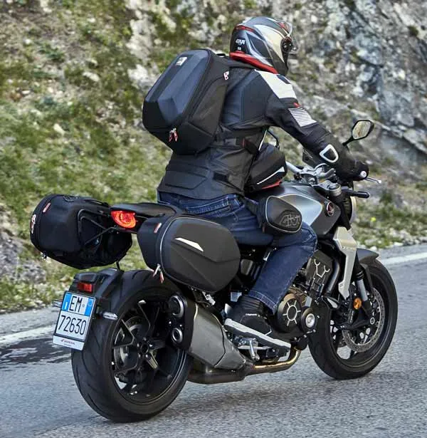 Givi ST609 Easylock Panniers (pair)