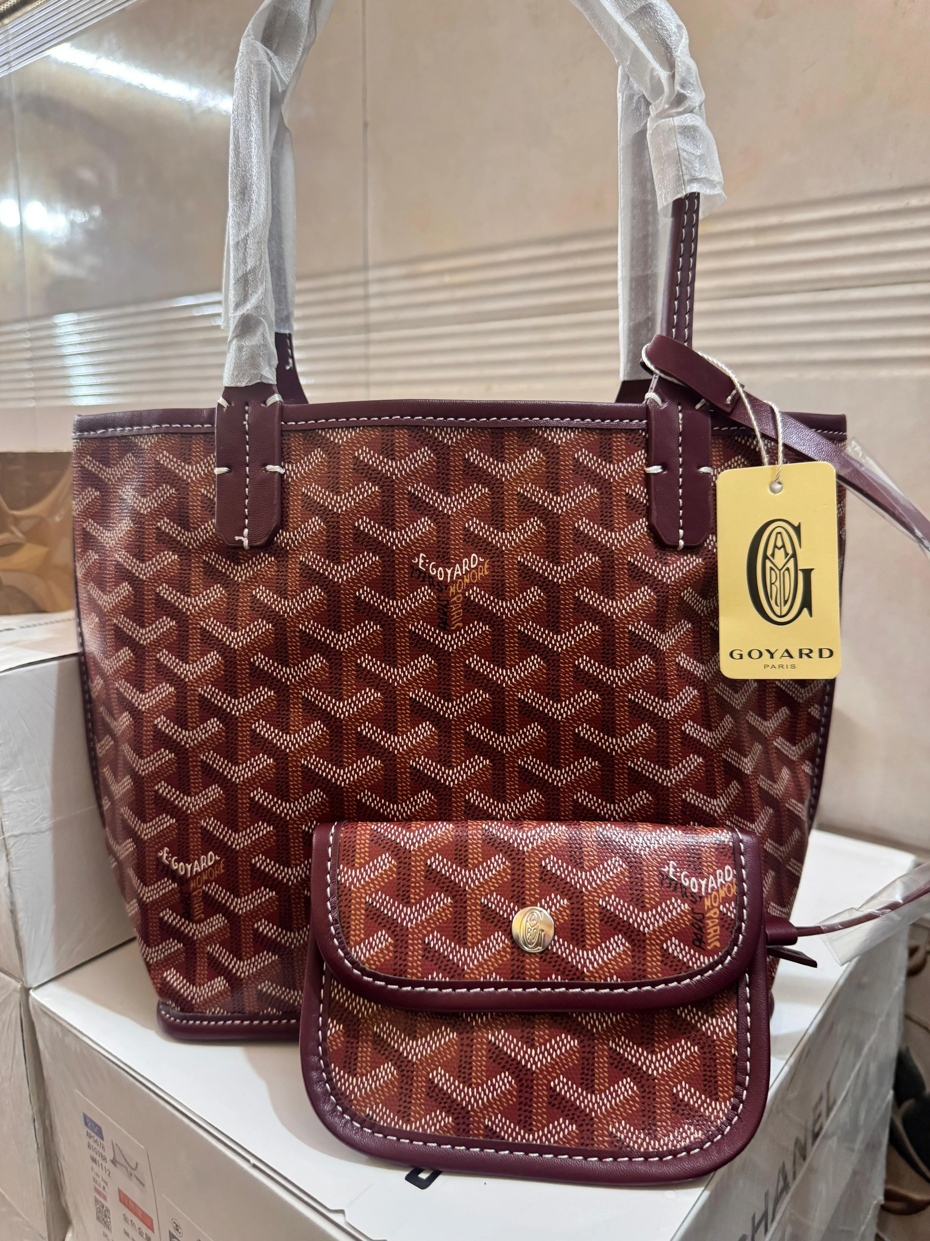 GOYARD ANJOU SMALL TOTE BAG WITH POUCH