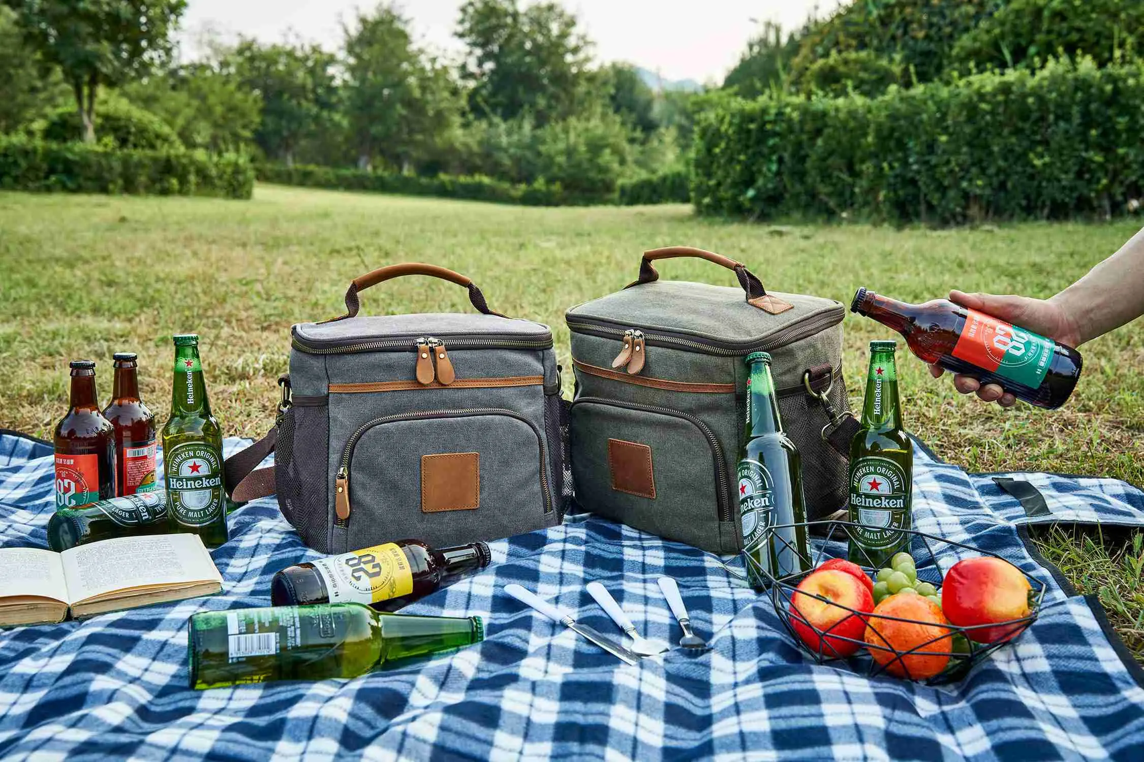 Groomsman Cooler Bag Personalized Beer Cooler Bag Insulated Lunch Cooler Bag Monogrammed Groomsmen Gift Christmas Gifts