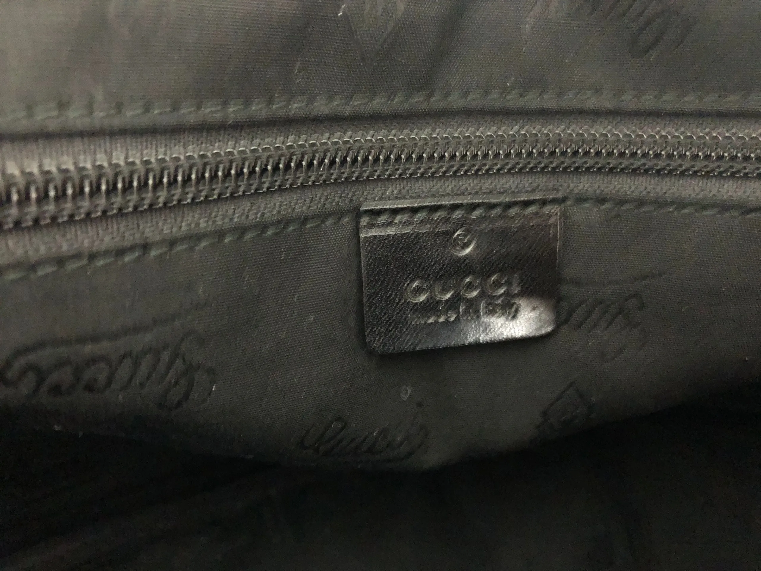 Gucci Imprime Messenger Bag