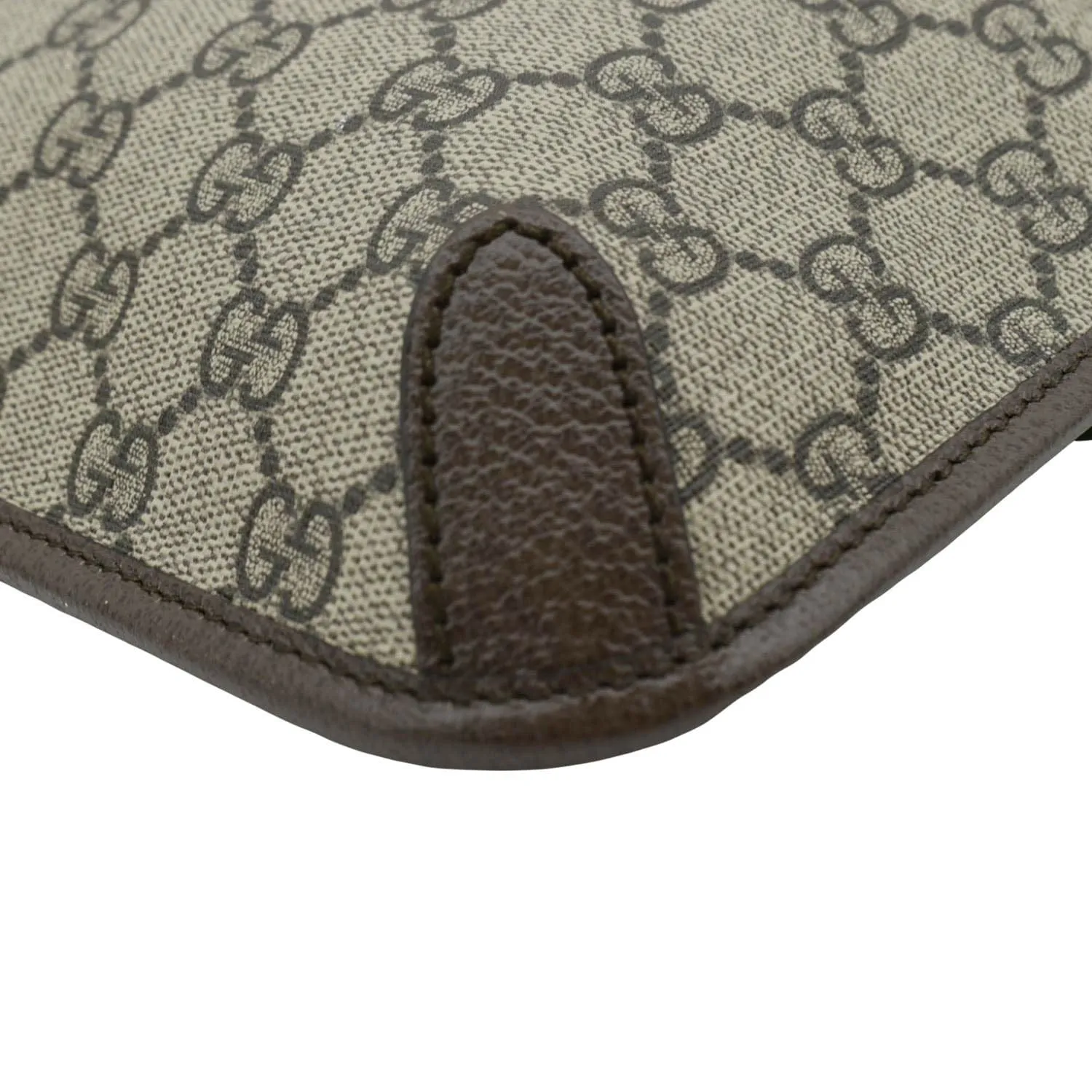 GUCCI Neo Vintage Medium GG Supreme Canvas Messenger Bag Beige 598604