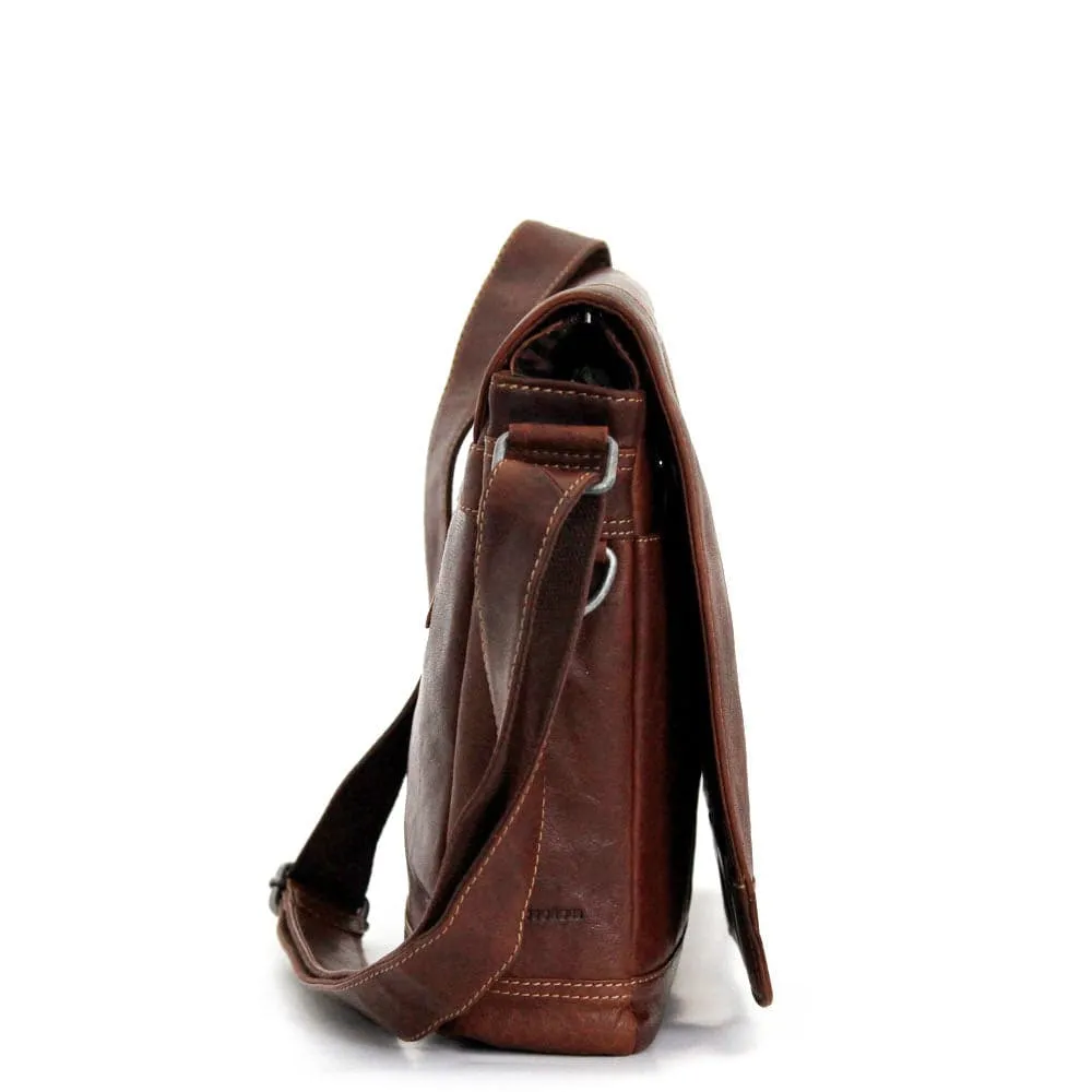 Jack Georges Voyager Full-Size Messenger Bag