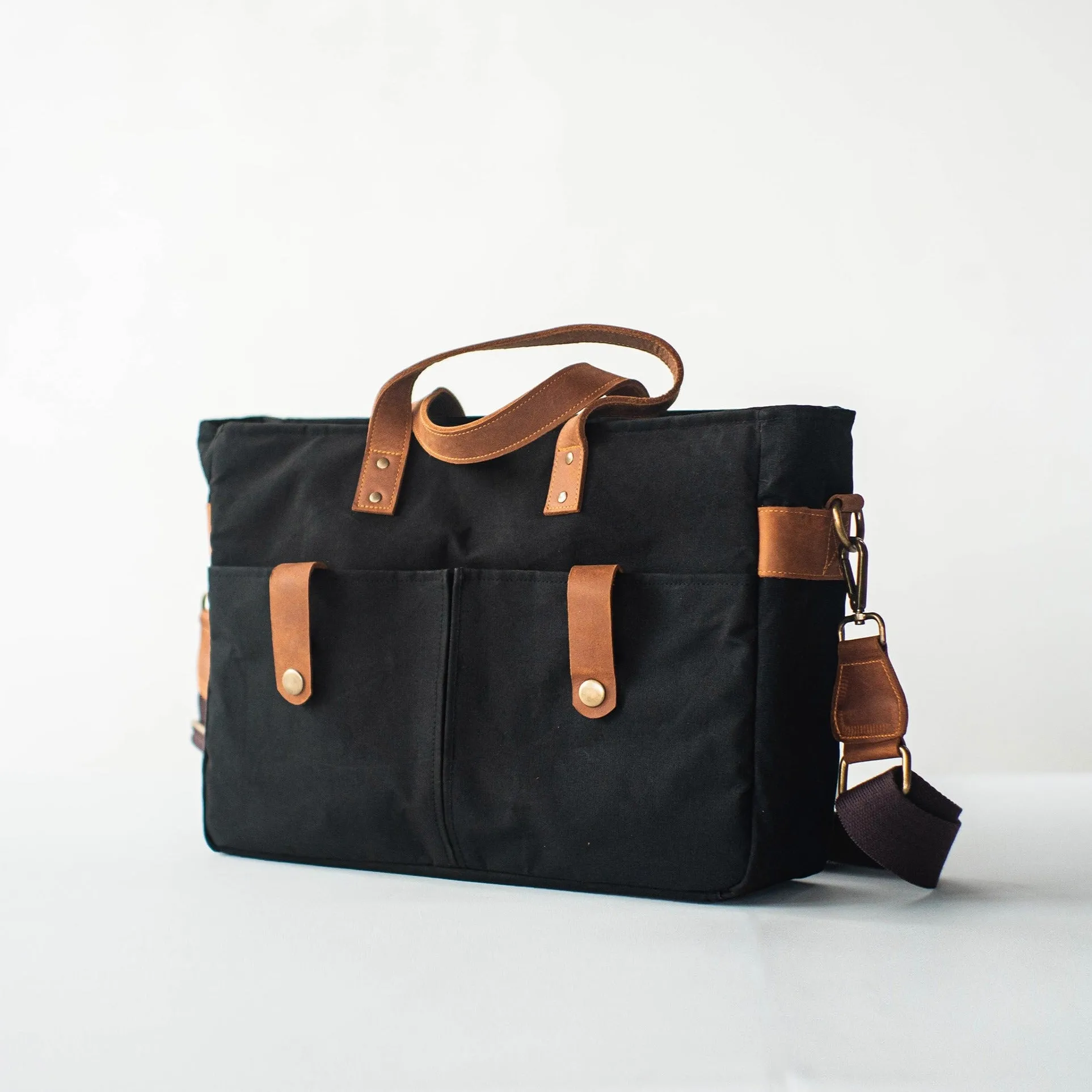 Kahlo Zippered Bag with Organizer