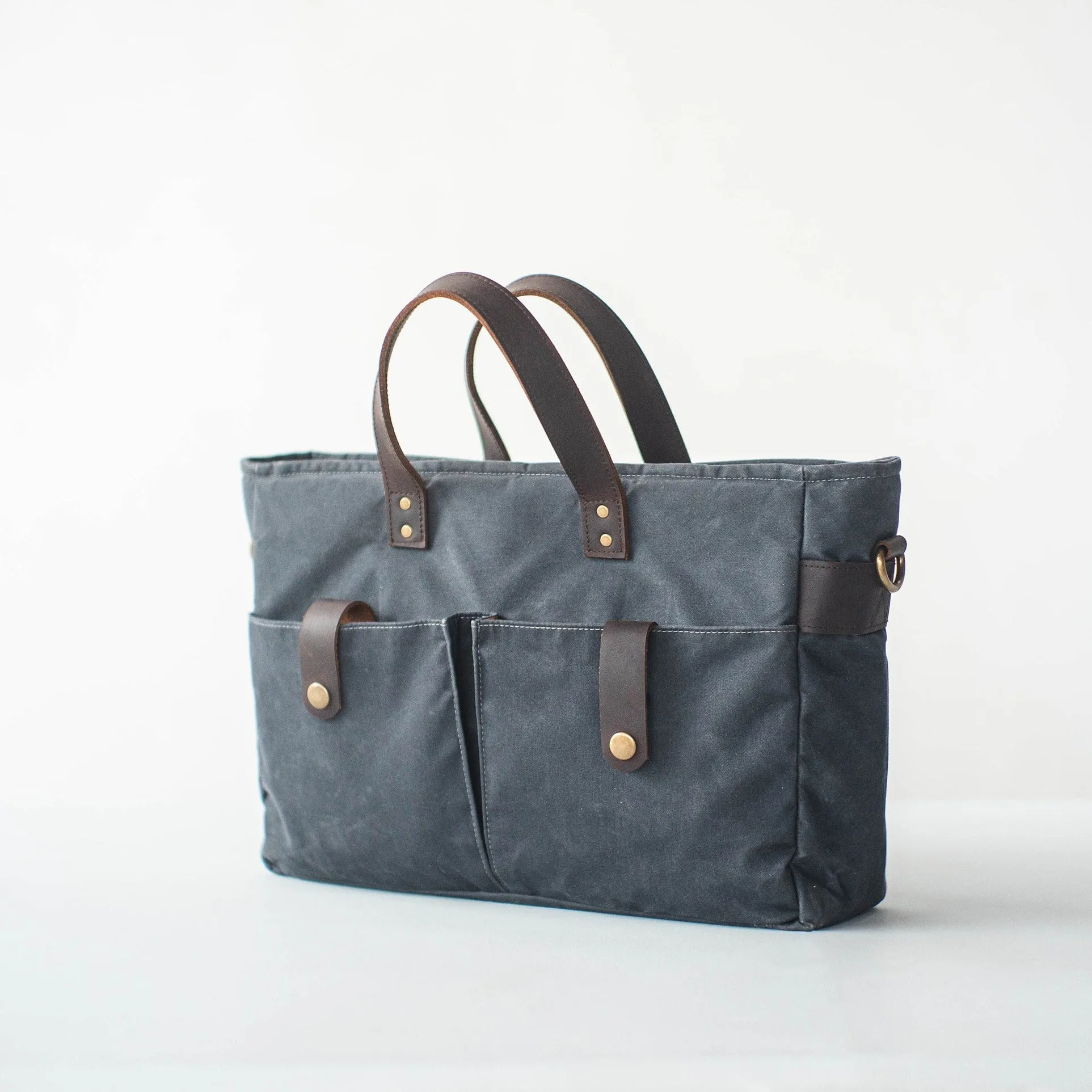 Kahlo Zippered Bag with Organizer