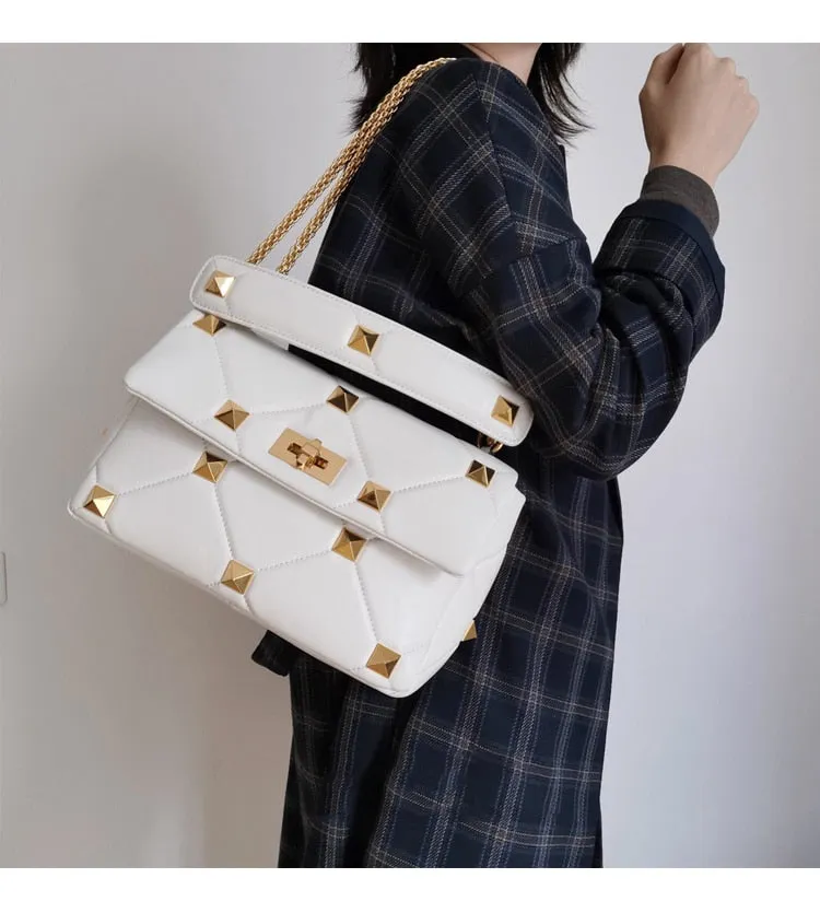 large diamond lock shoulder bag