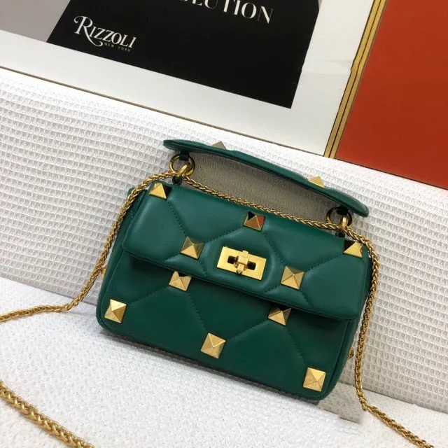 large diamond lock shoulder bag