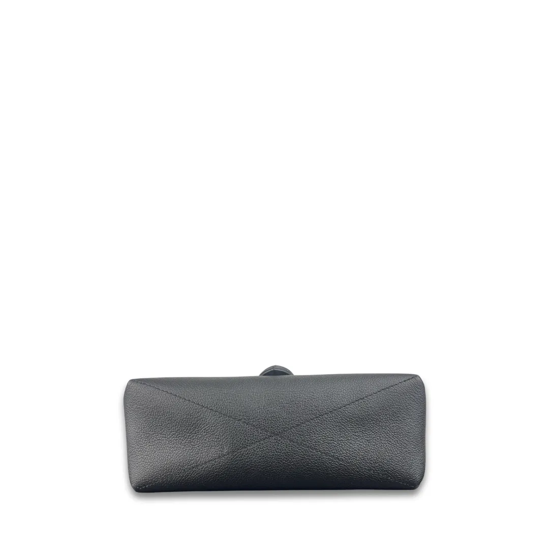 Louis Vuitton Eclipse Monogram Saumur Messenger