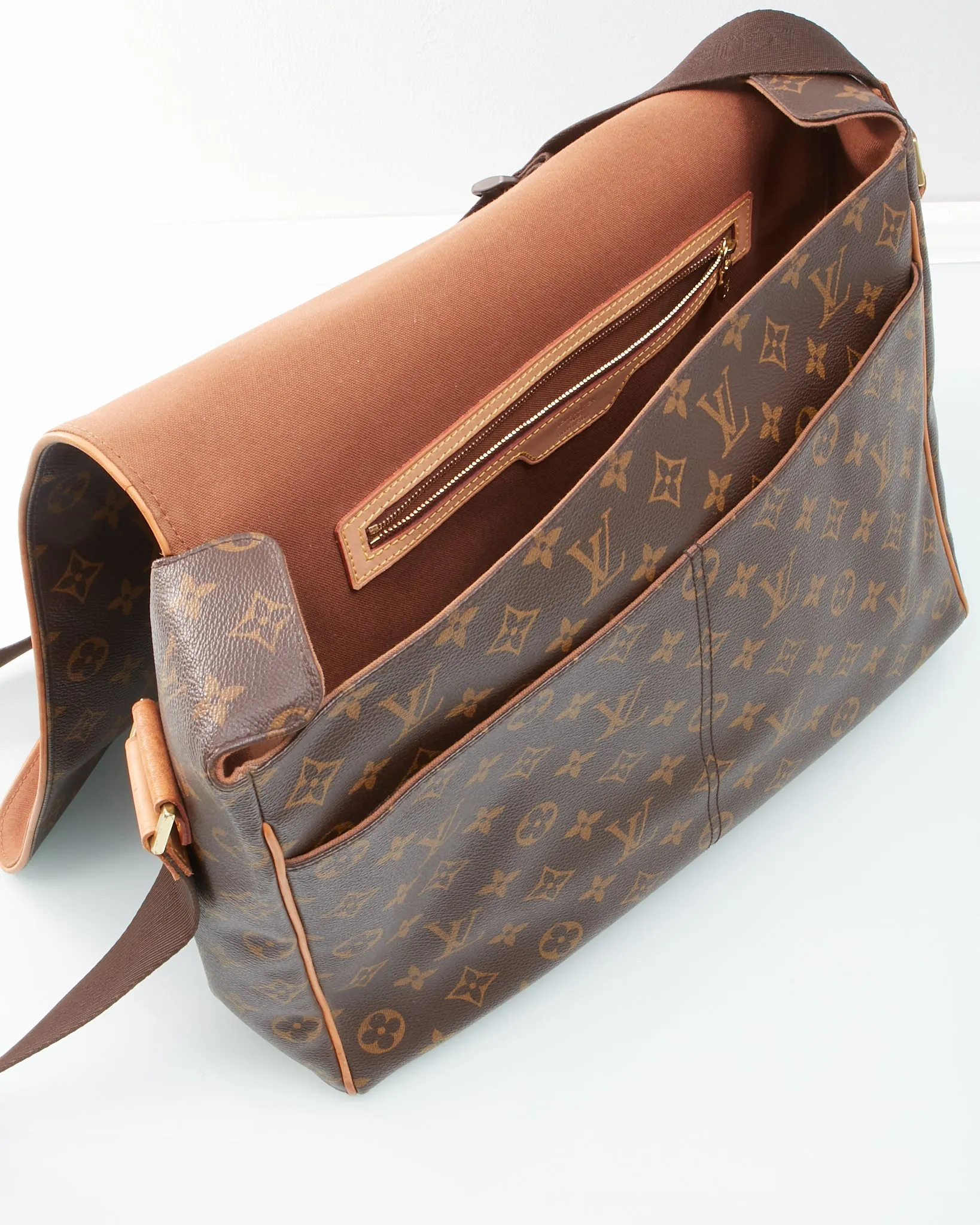 Louis Vuitton Monogram Canvas Abbesses Messenger Bag