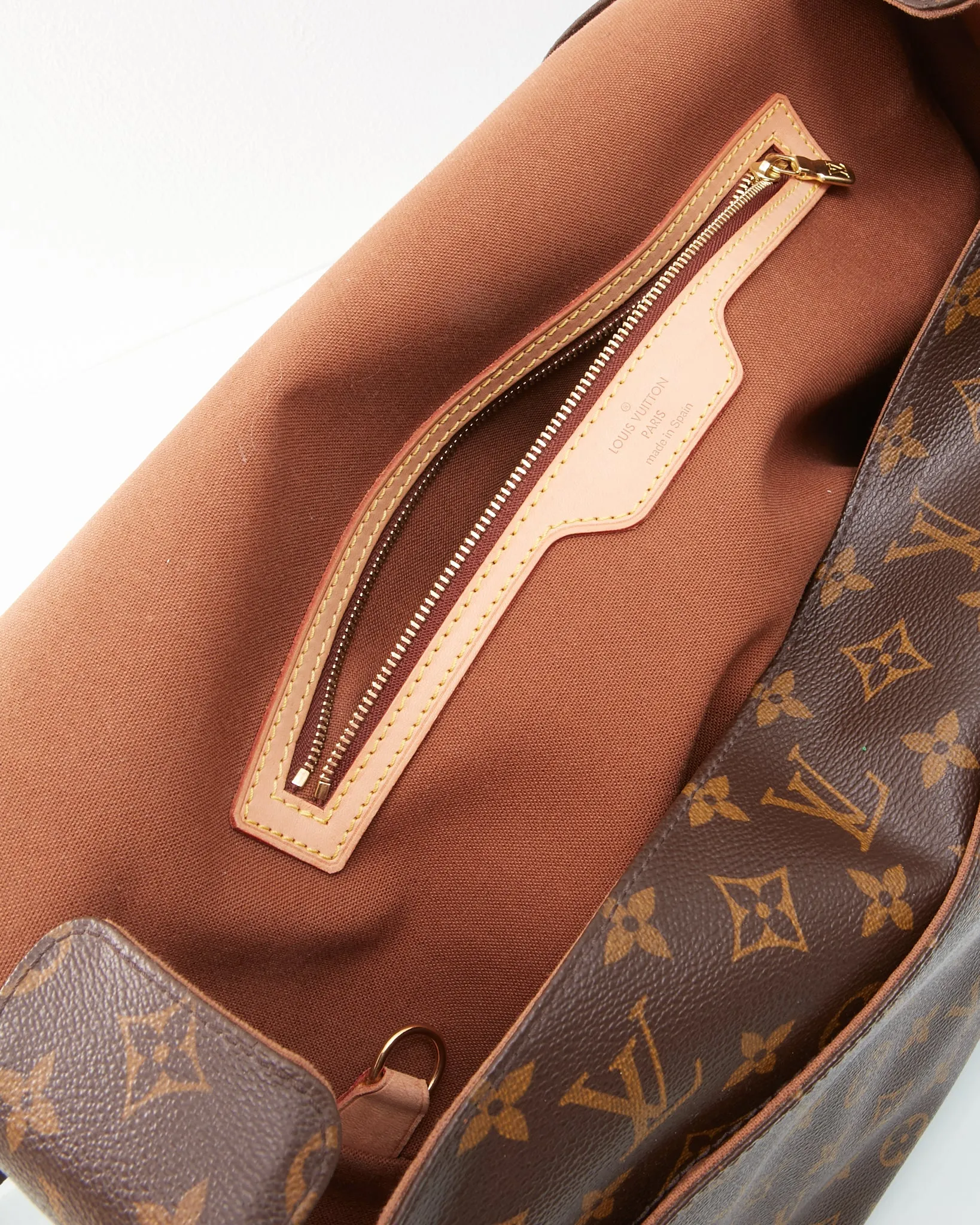 Louis Vuitton Monogram Canvas Abbesses Messenger Bag