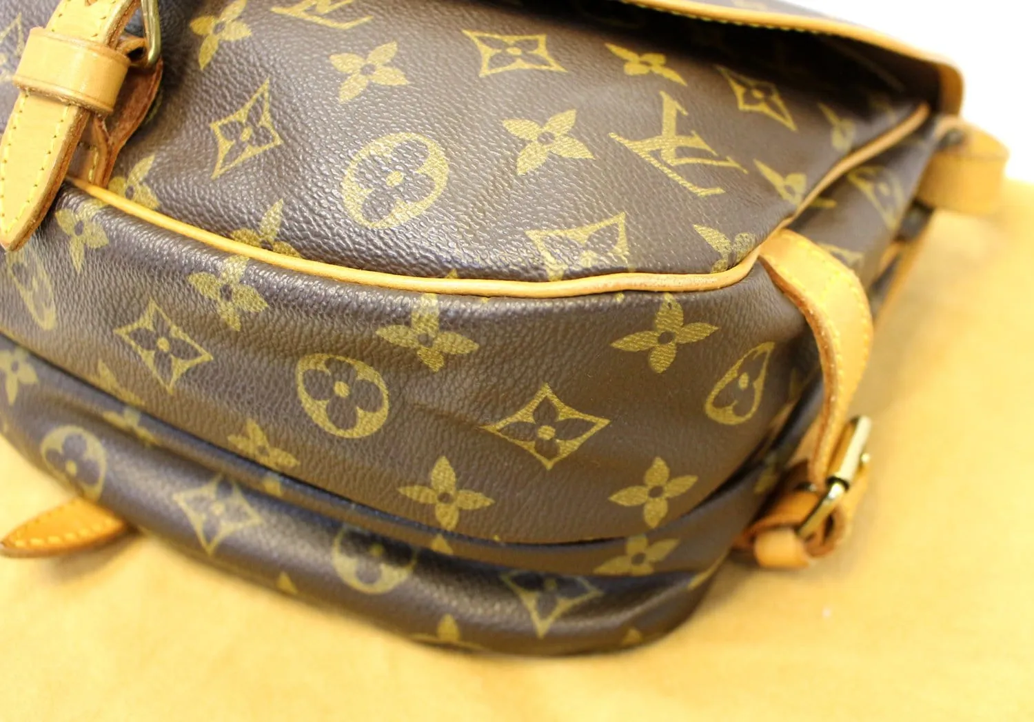 LOUIS VUITTON Monogram Canvas Saumur 30 Crossbody Bag