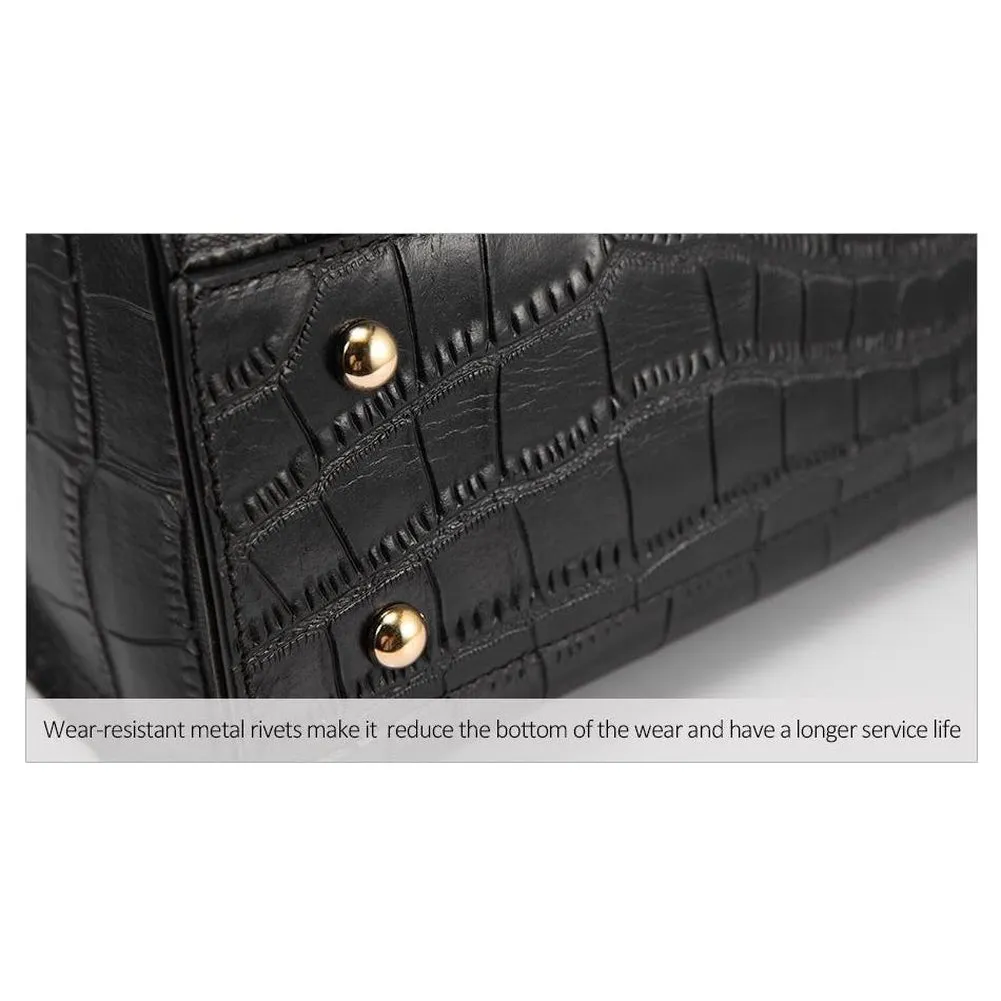 <bold>Bucket / Crossbody Bag <br>Genuine-Leather