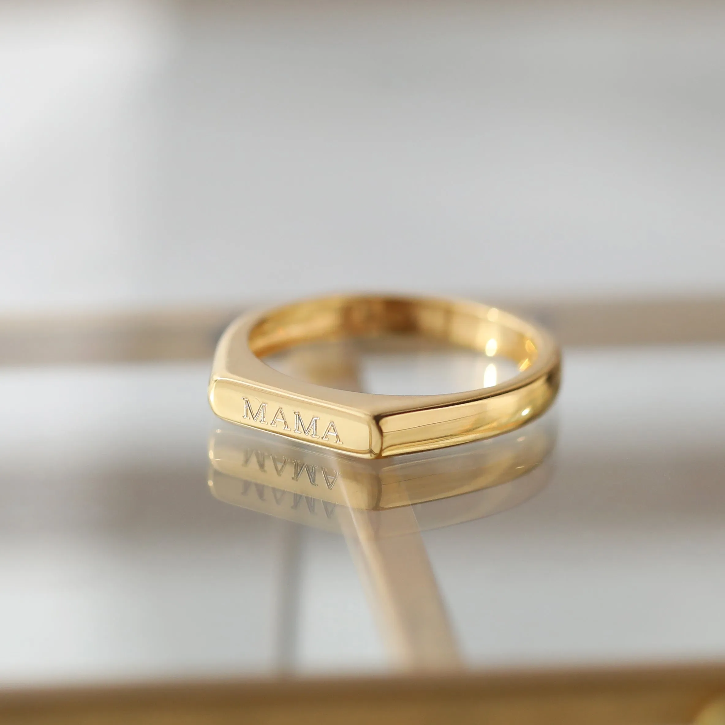 Mama Vintage Signet Ring