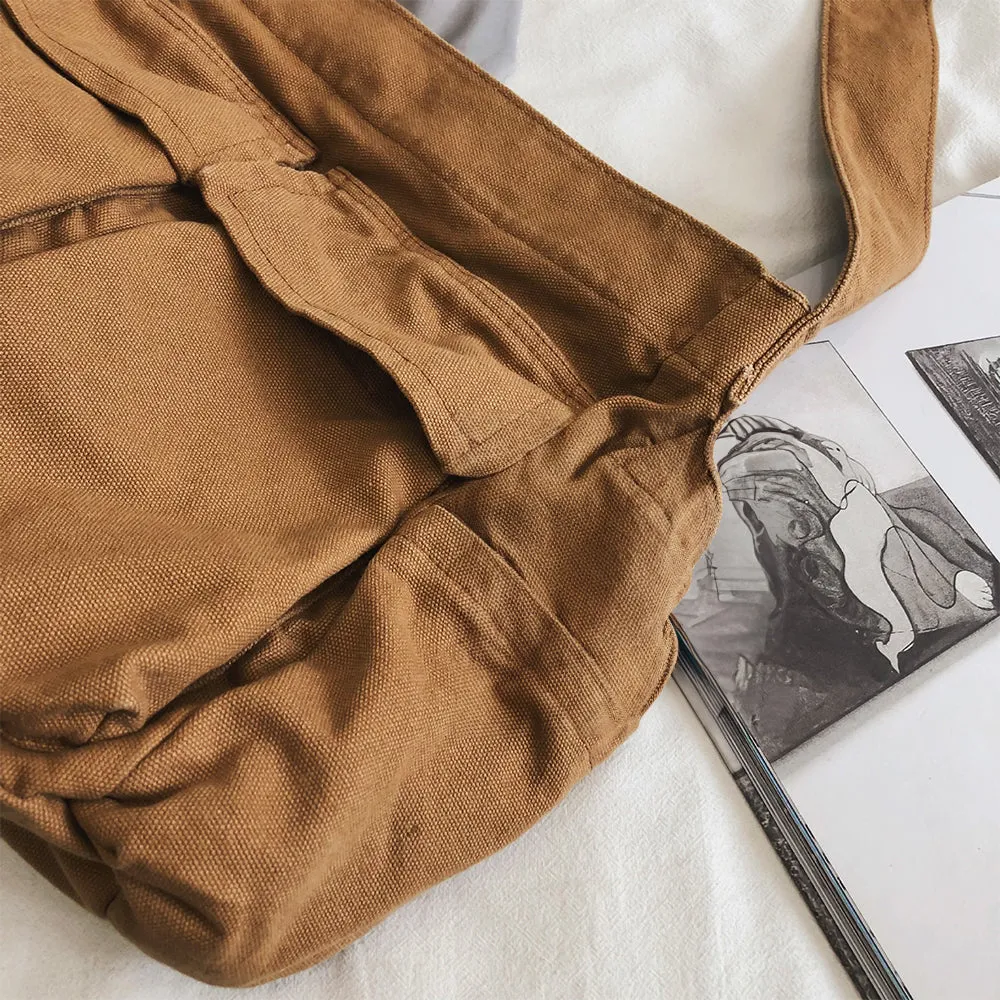 Maxi Cargo Canvas Crossbody