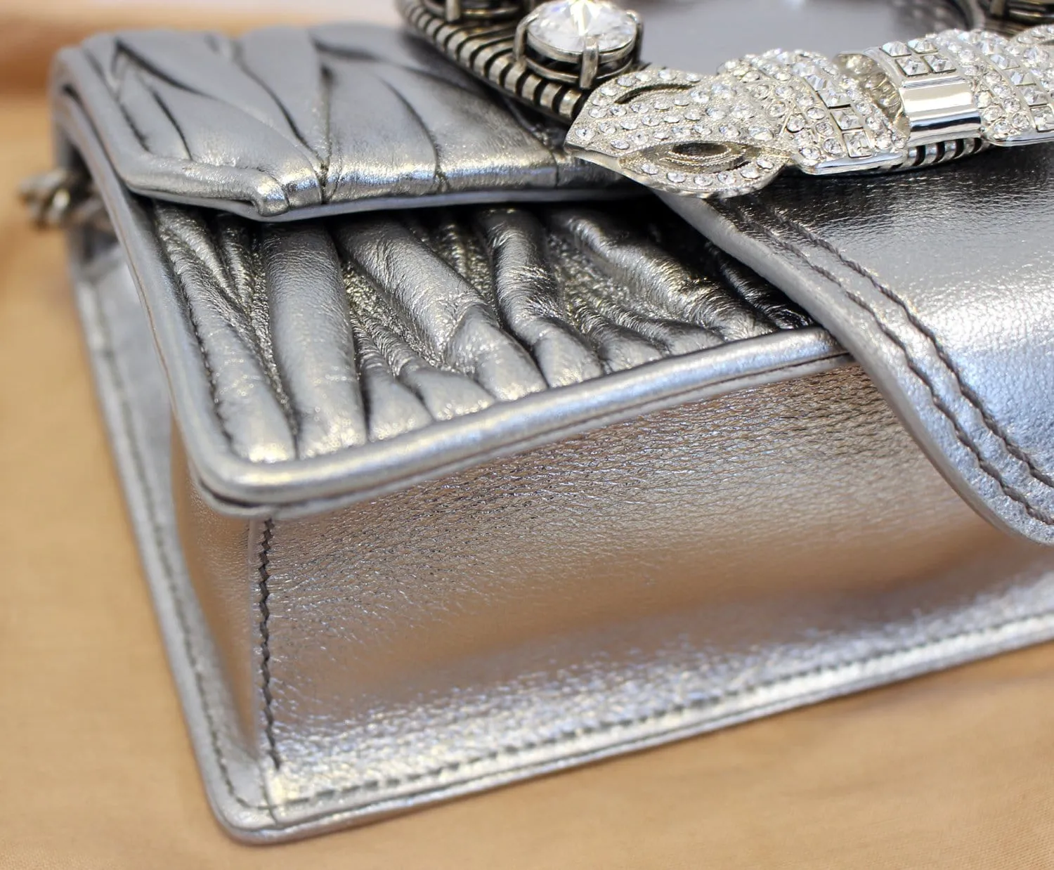 MIU MIU Silver Leather Matelasse Miu Lady Crossbody Bag
