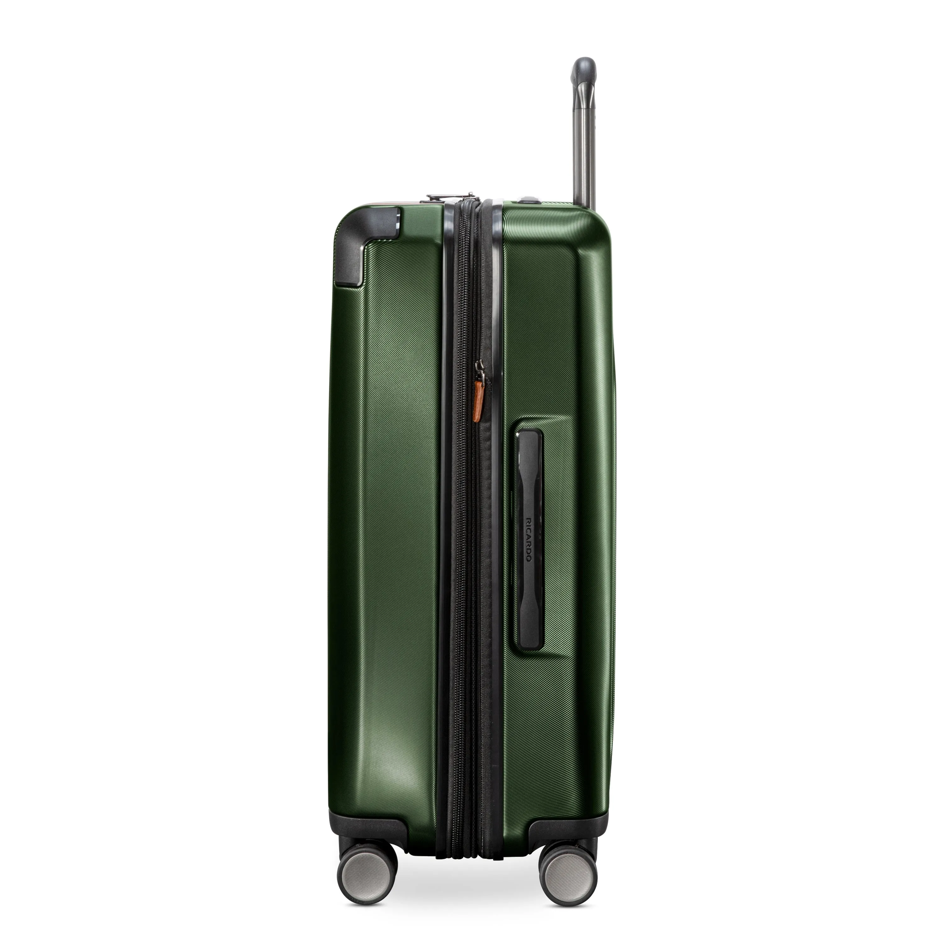 Montecito 2.0 Hardside Medium Check-in Expandable Spinner