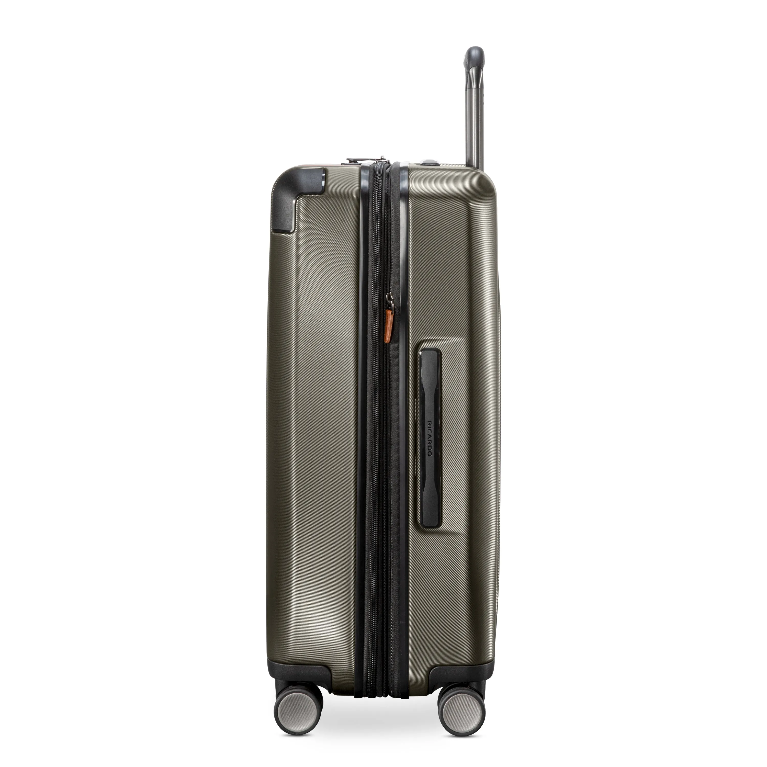 Montecito 2.0 Hardside Medium Check-in Expandable Spinner
