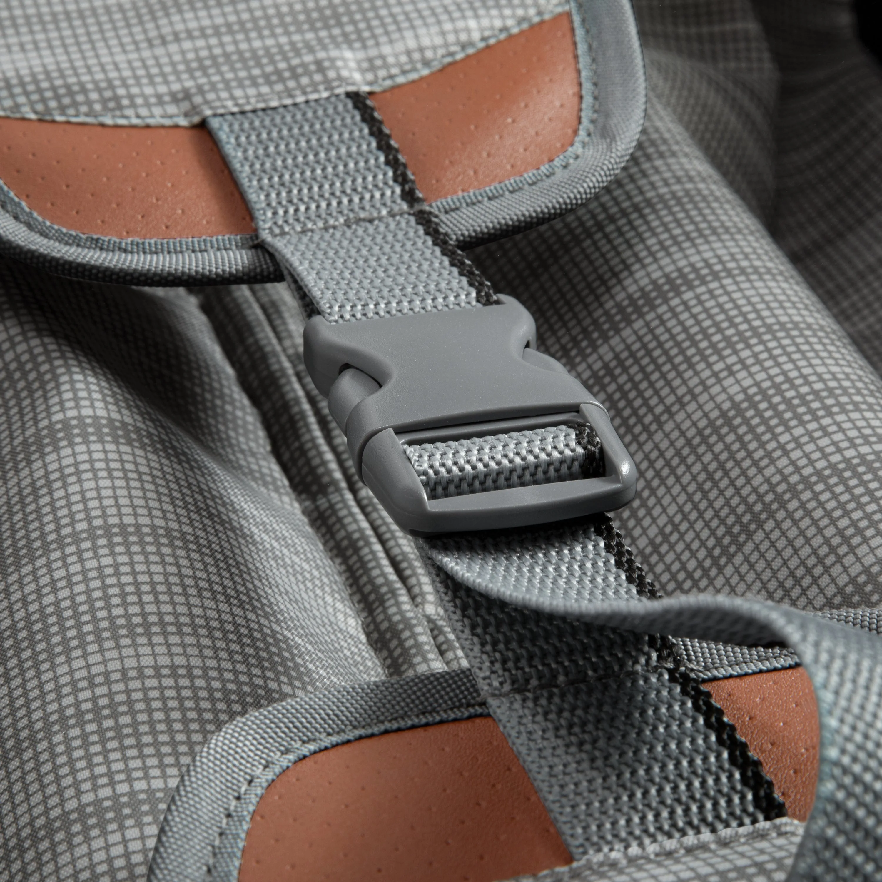 Montecito 2.0 Hardside Medium Check-in Expandable Spinner