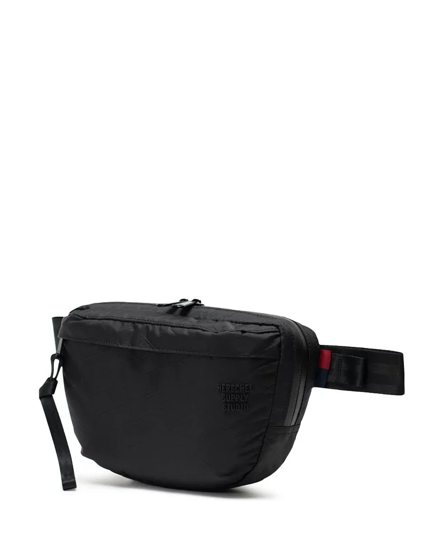 Nineteen Hip Pack Black Studio