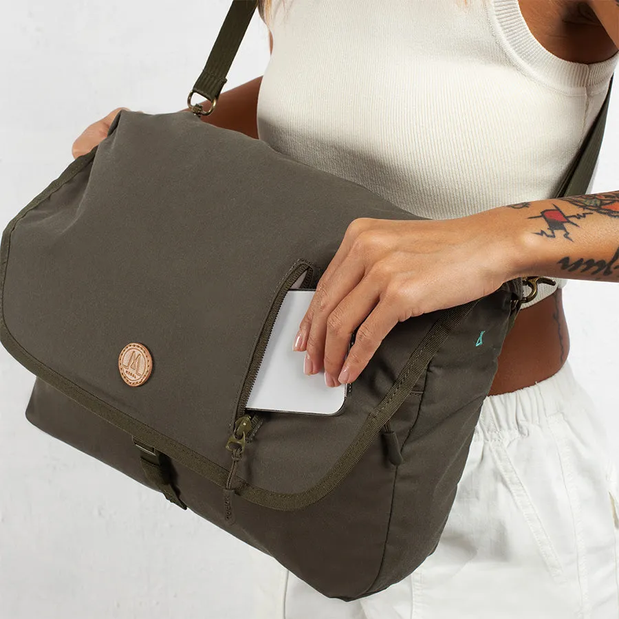 Northside Bostin Large Messenger - Recycled Canvas