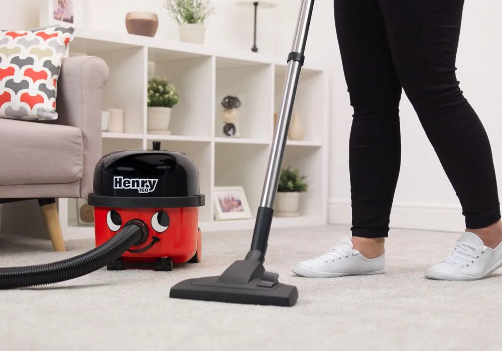 Numatic Henry 160 Vacuum Cleaner Compact Canister
