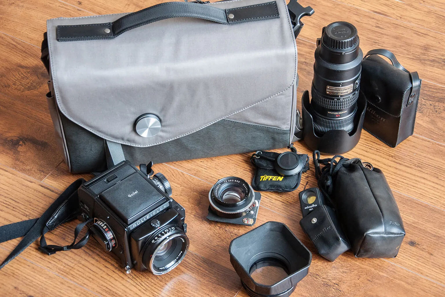 PHOTOGRAPHER MESSENGER - grey
