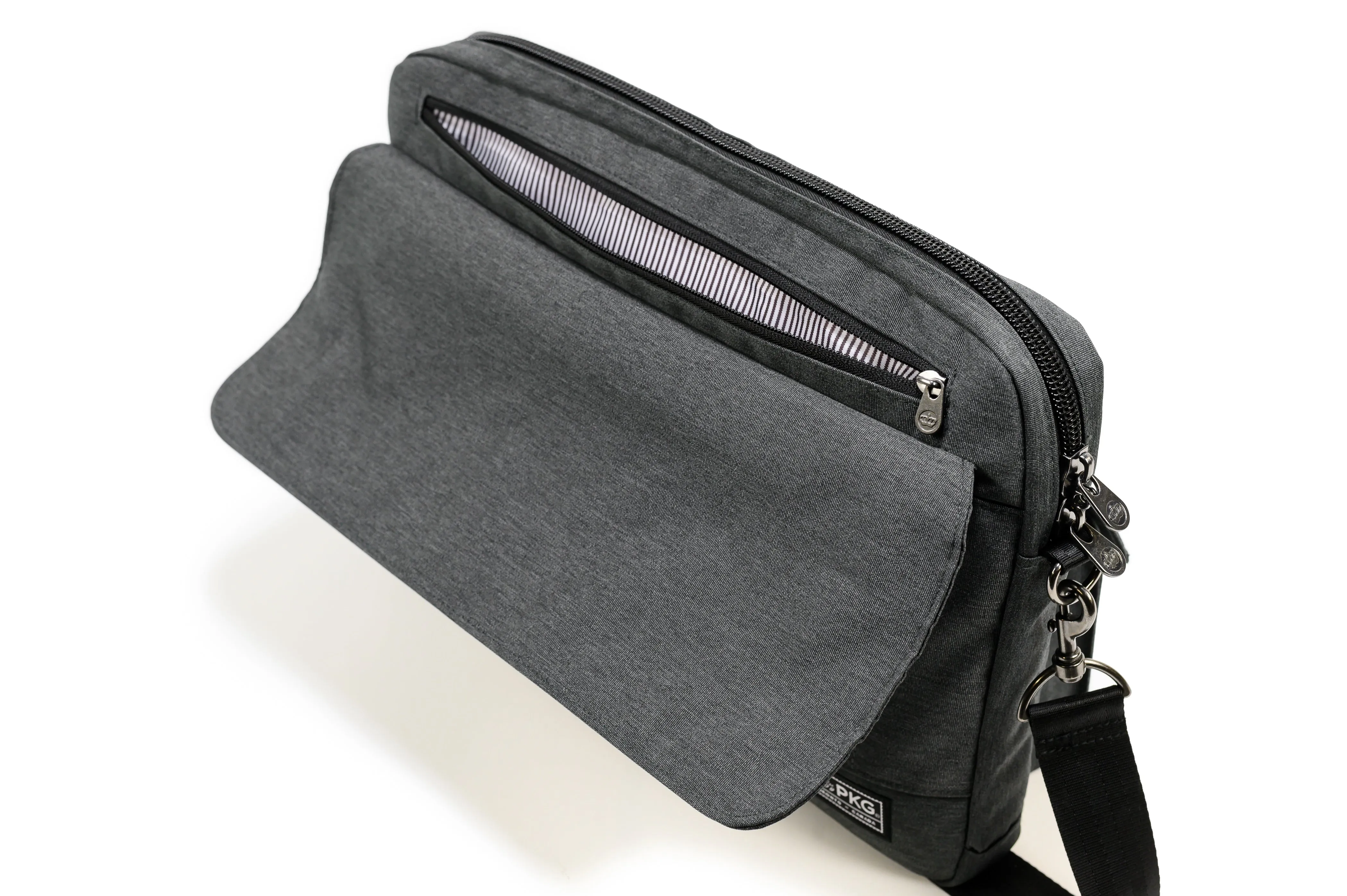 PKG Richmond 10L Messenger Bag